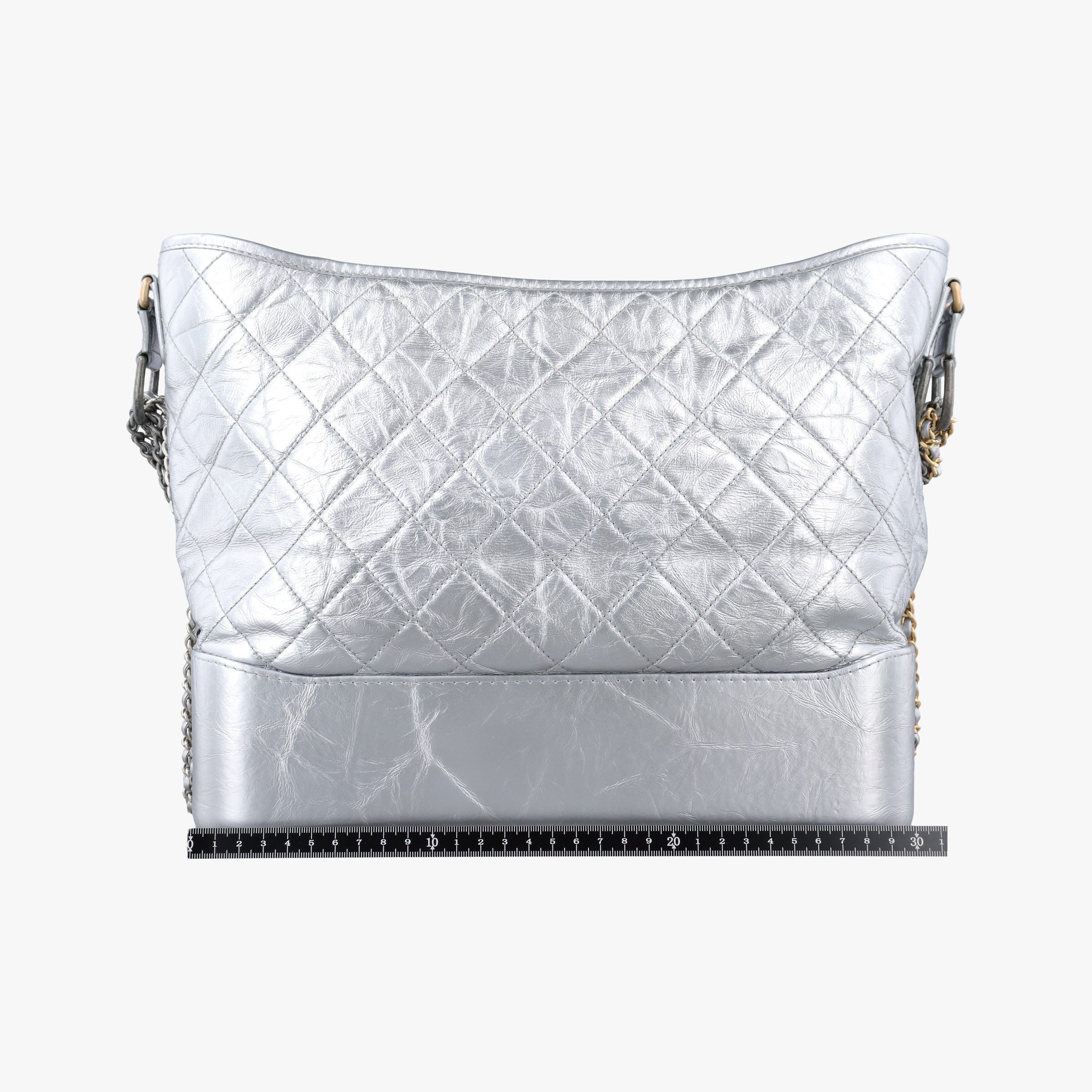 Pre-owned Chanel GABRIELLE Silver Leather A93825 shoulderbag | stylenewstar