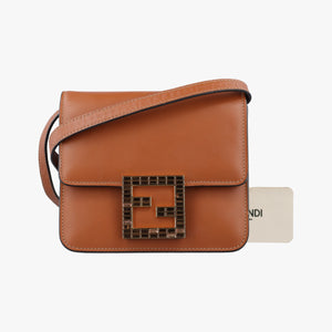 Pre-owned Fendi Fab Brown Leather 8BT317 shoulderbag | stylenewstar