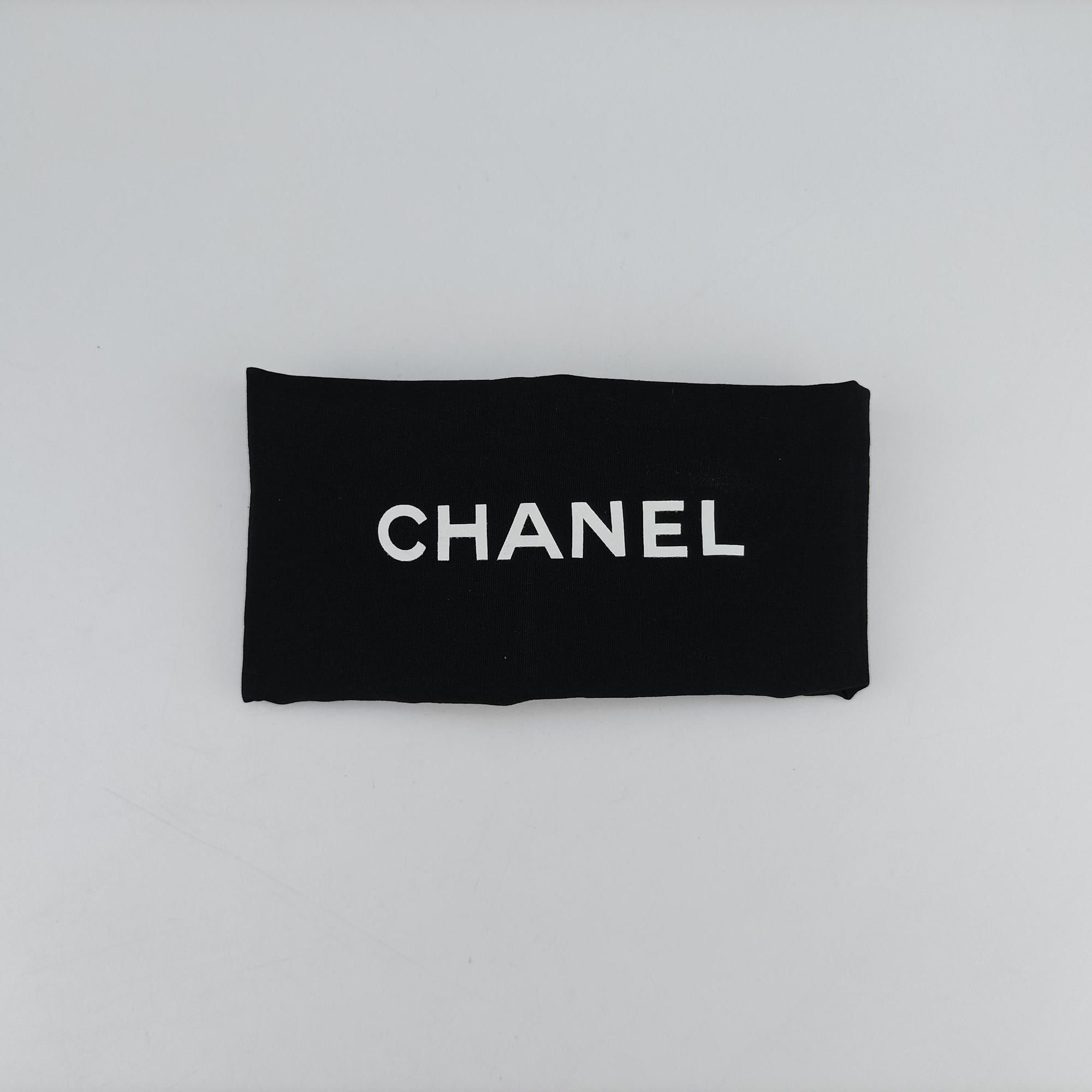 Pre-owned Chanel BOY CHANEL gray Leather A67017 shoulderbag | stylenewstar