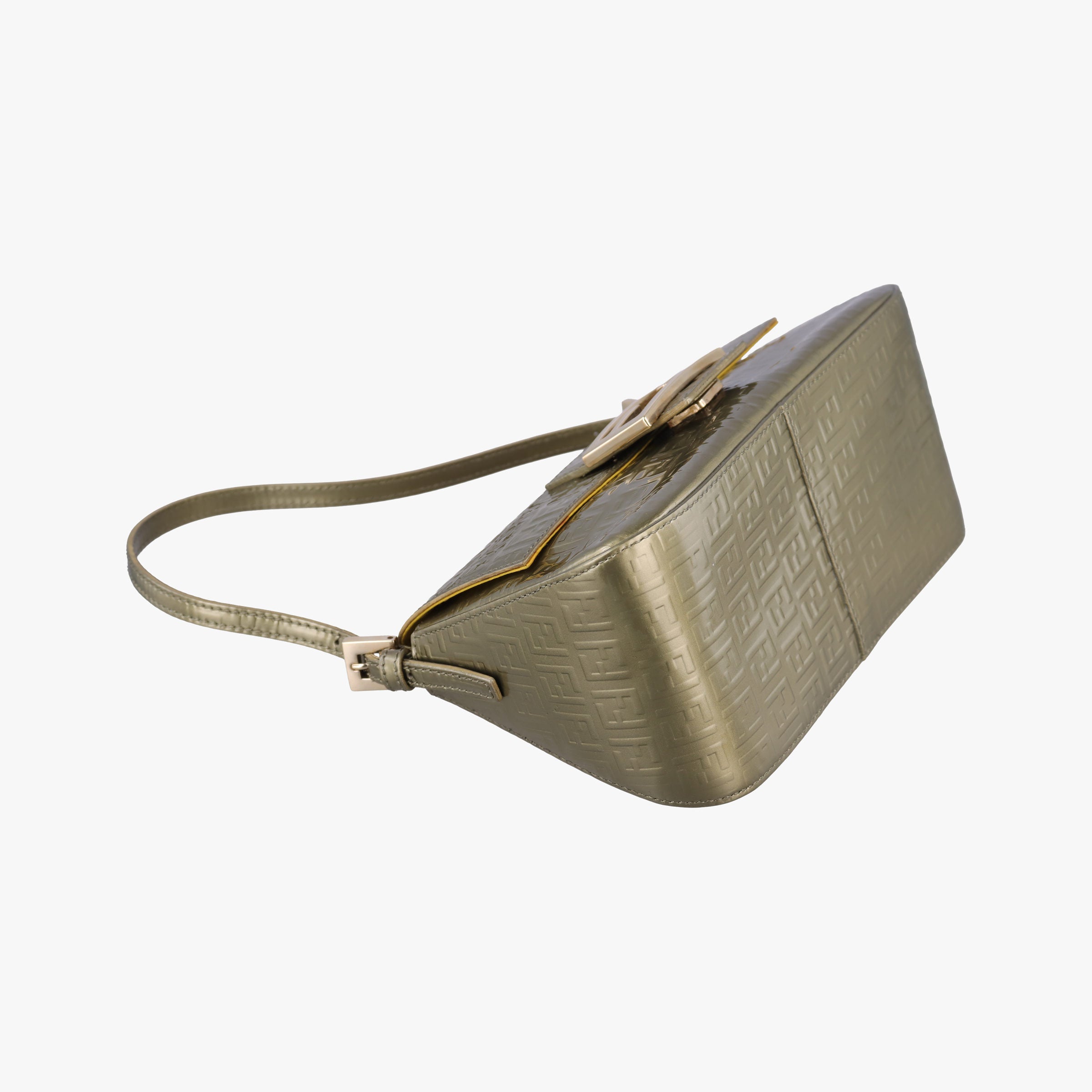 Pre-owned Fendi Baguette Golden Leather 8BR180 shoulderbag | stylenewstar