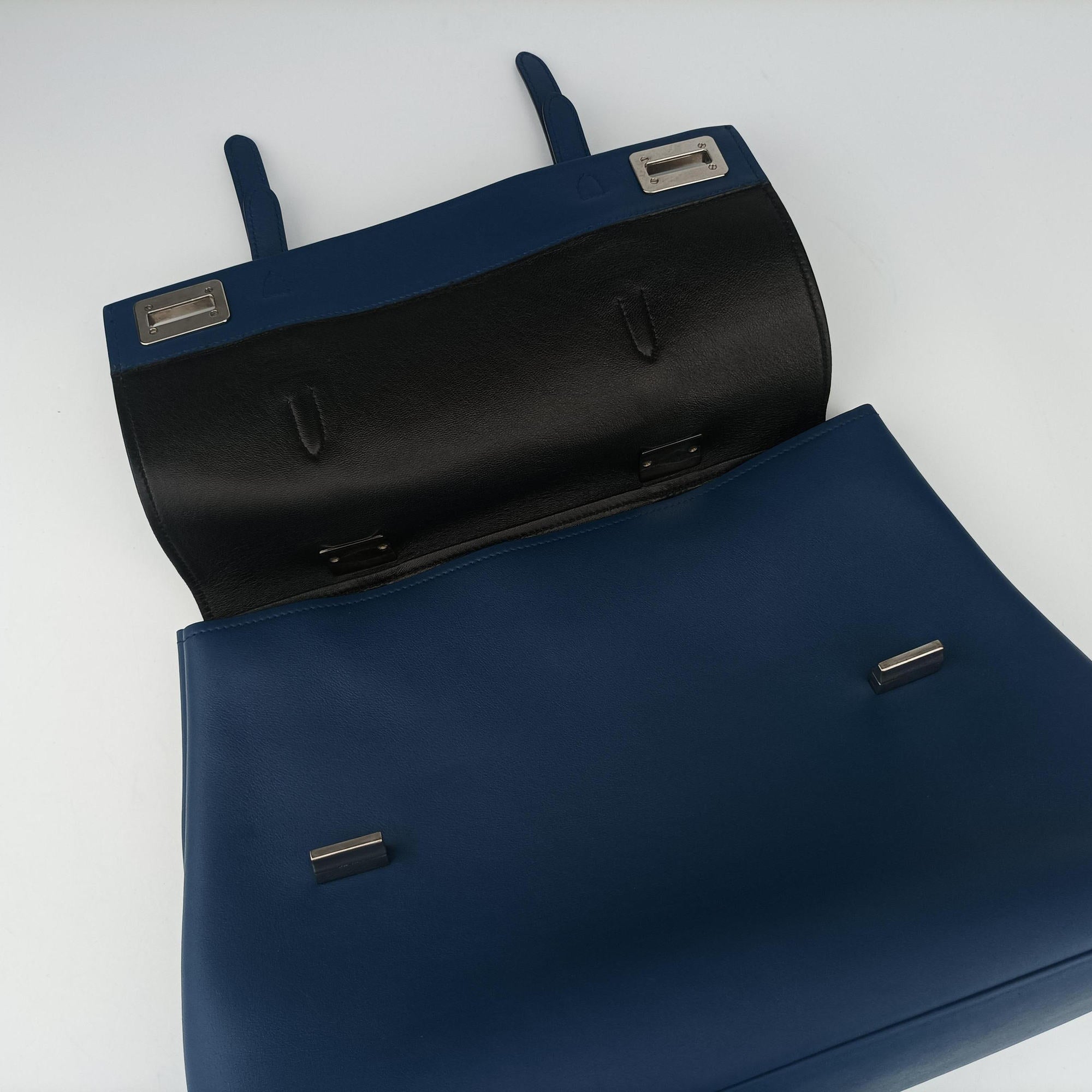 Pre-owned Prada Half Flap Double Turn Lock Blue SAFFIANO Leather BN2821 shoulderbag | stylenewstar
