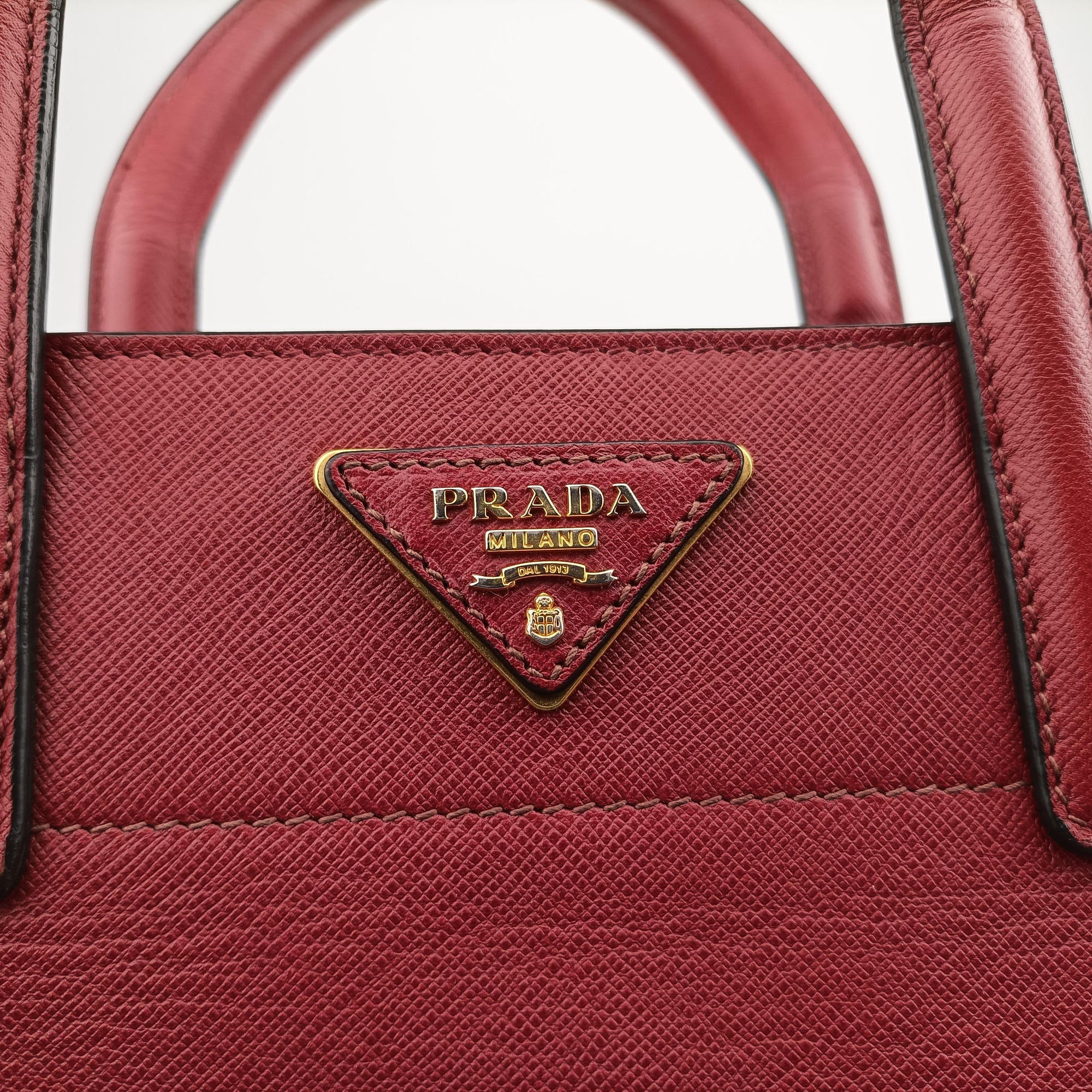 Pre-owned Prada Galleria Red SAFFIANO Leather BN2606 shoulderbag | stylenewstar