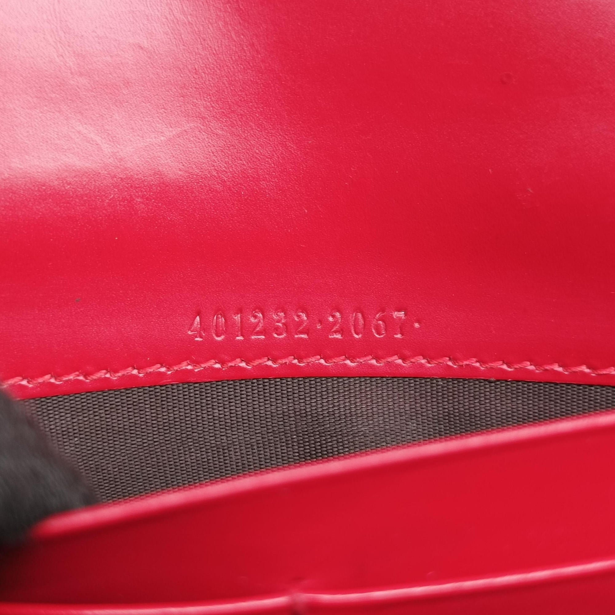 Pre-owned Gucci GG Marmont Red Leather 401232 shoulderbag | stylenewstar