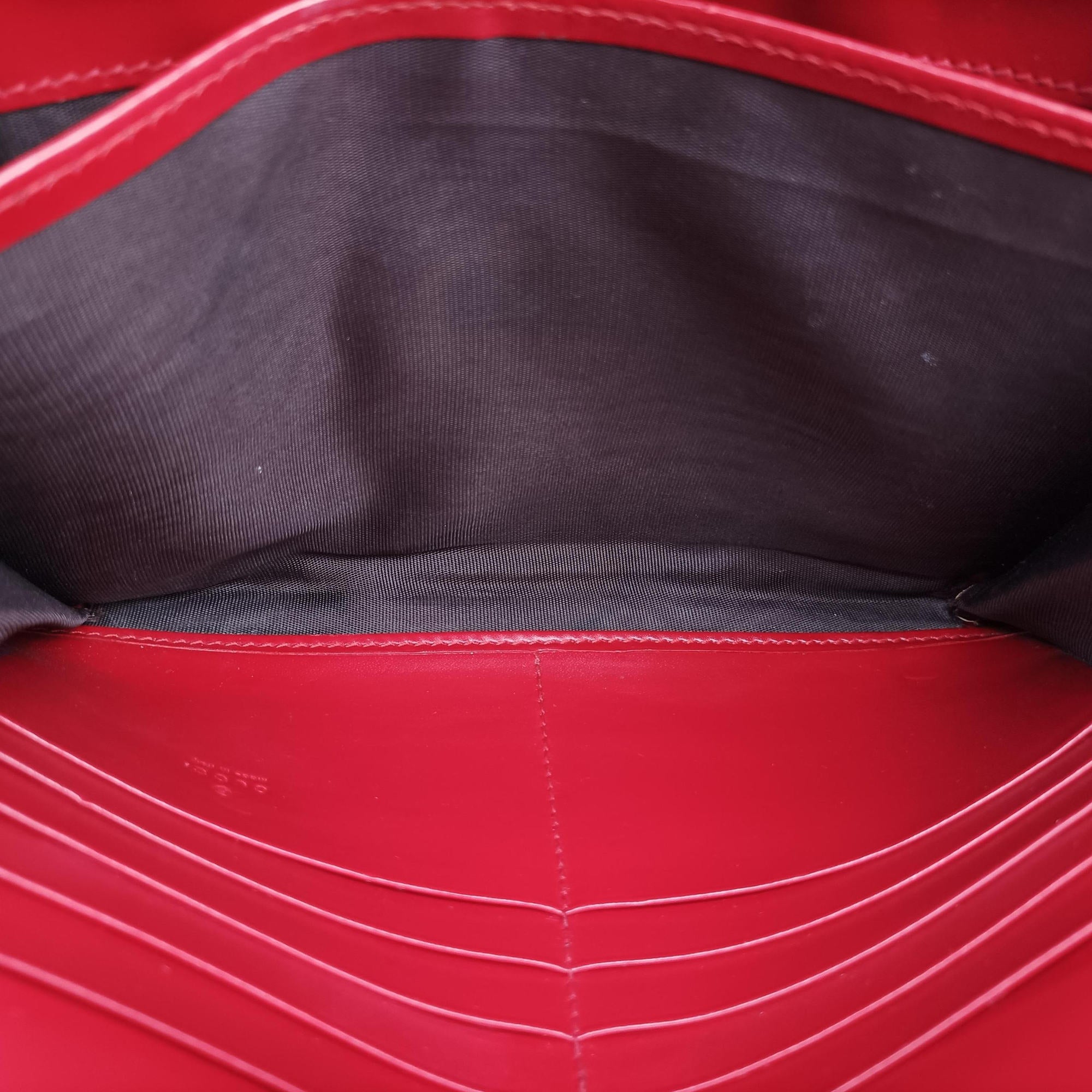 Pre-owned Gucci GG Marmont Red Leather 401232 shoulderbag | stylenewstar