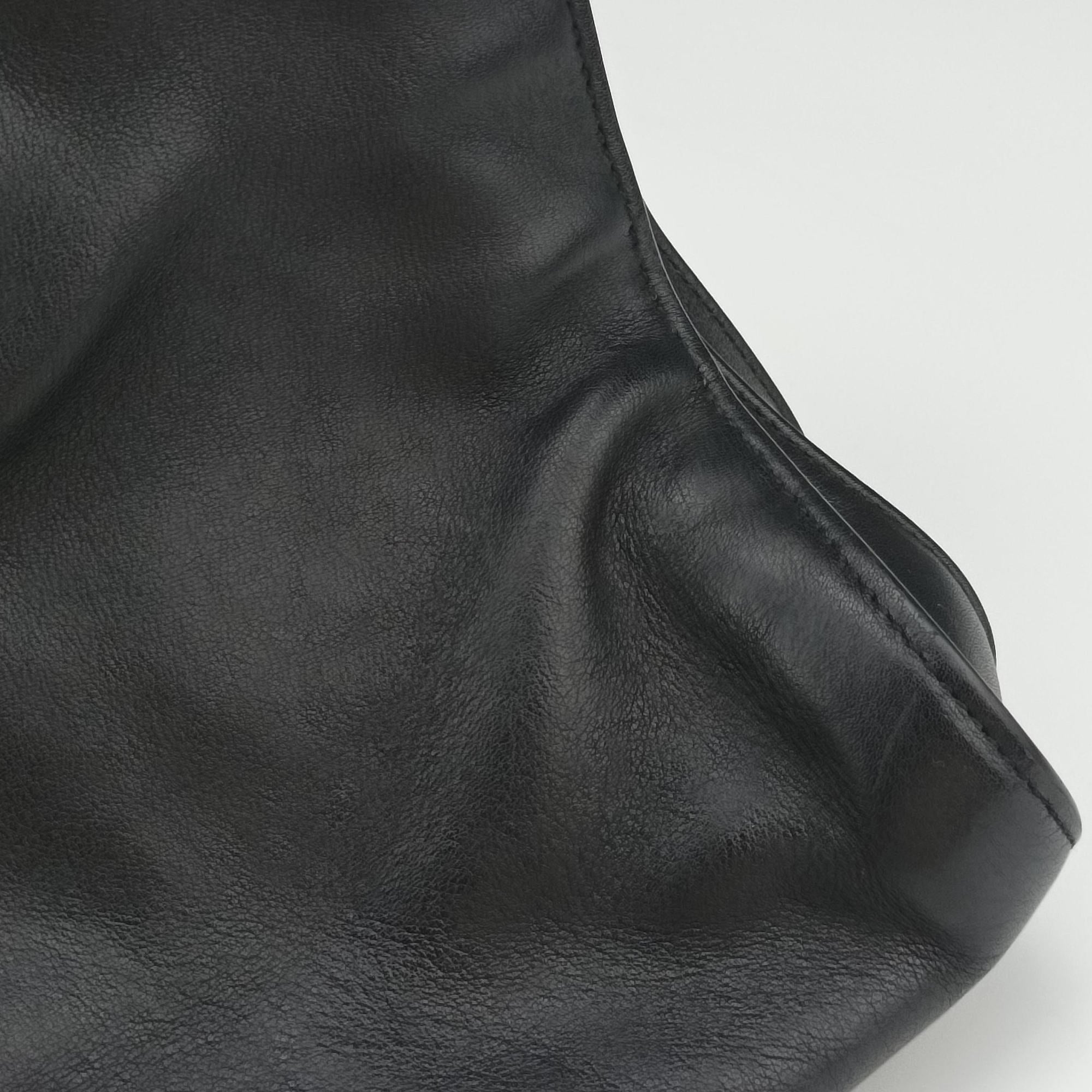 Pre-owned Yves Saint Laurent SAC DE JOUR Black Leather 324823 shoulderbag | stylenewstar