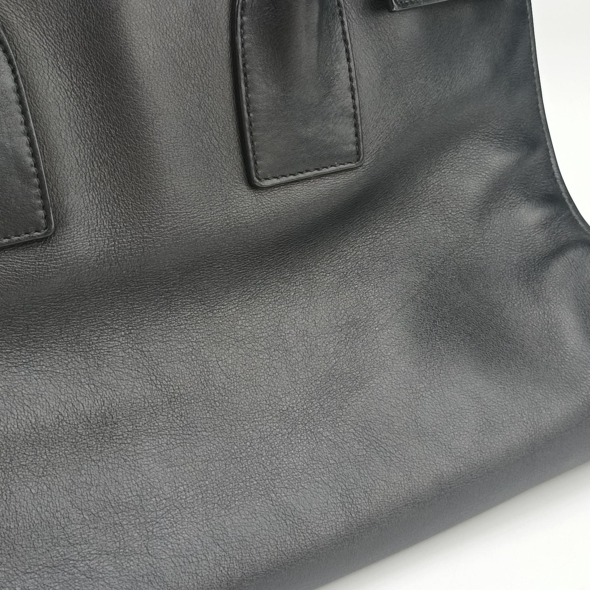Pre-owned Yves Saint Laurent SAC DE JOUR Black Leather 324823 shoulderbag | stylenewstar