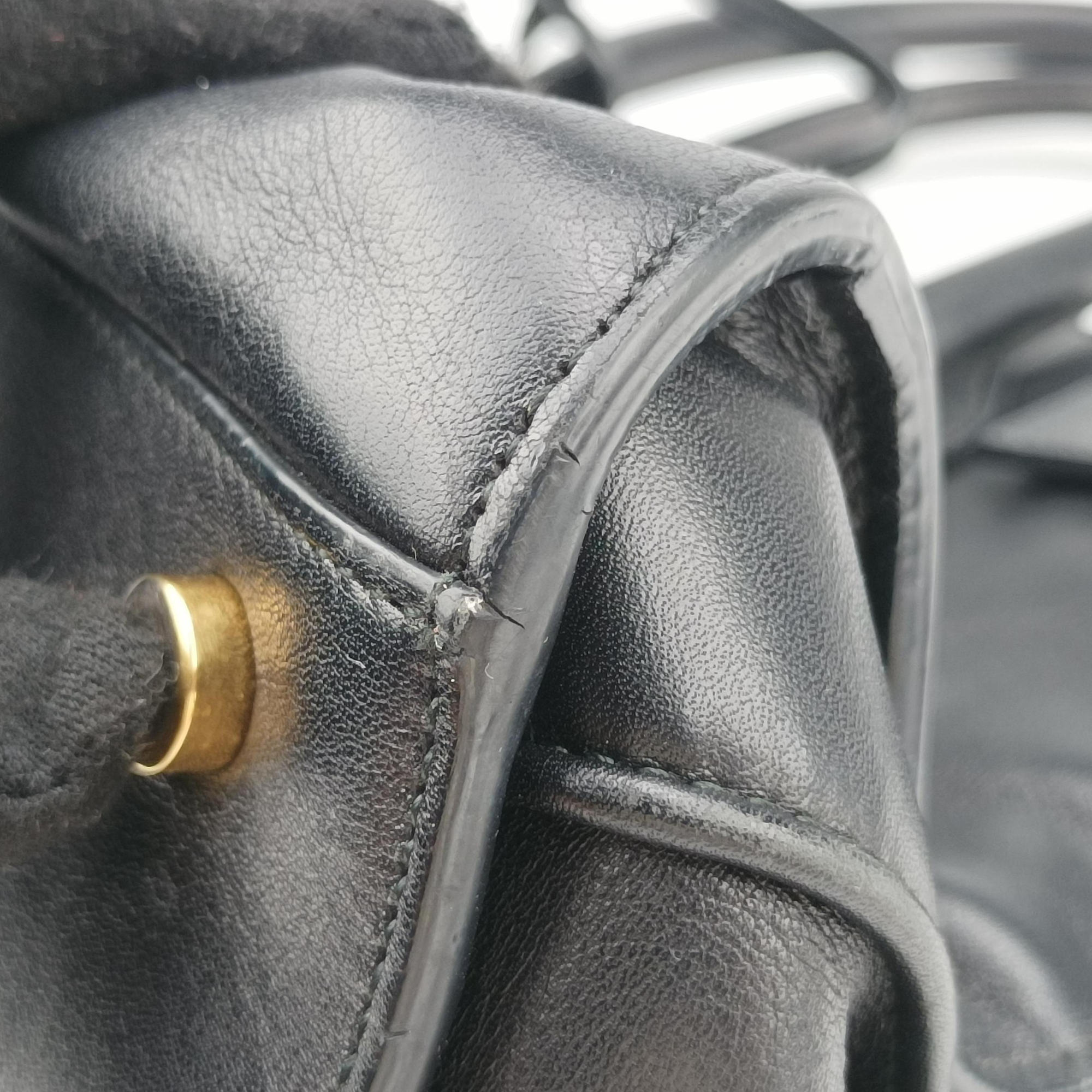 Pre-owned Yves Saint Laurent SAC DE JOUR Black Leather 324823 shoulderbag | stylenewstar