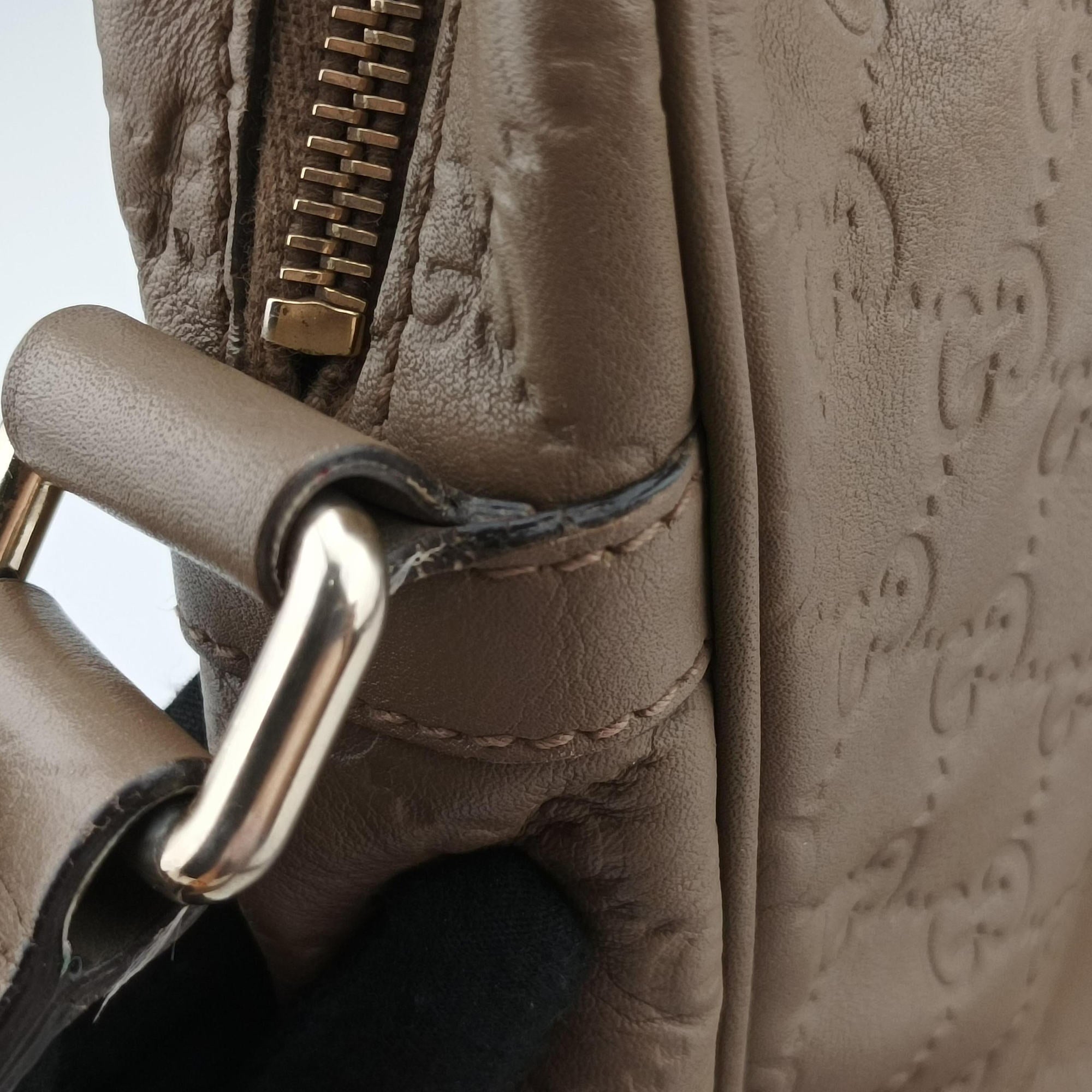 Pre-owned Gucci GG Imprime Messenger Brown Leather 201448 shoulderbag | stylenewstar