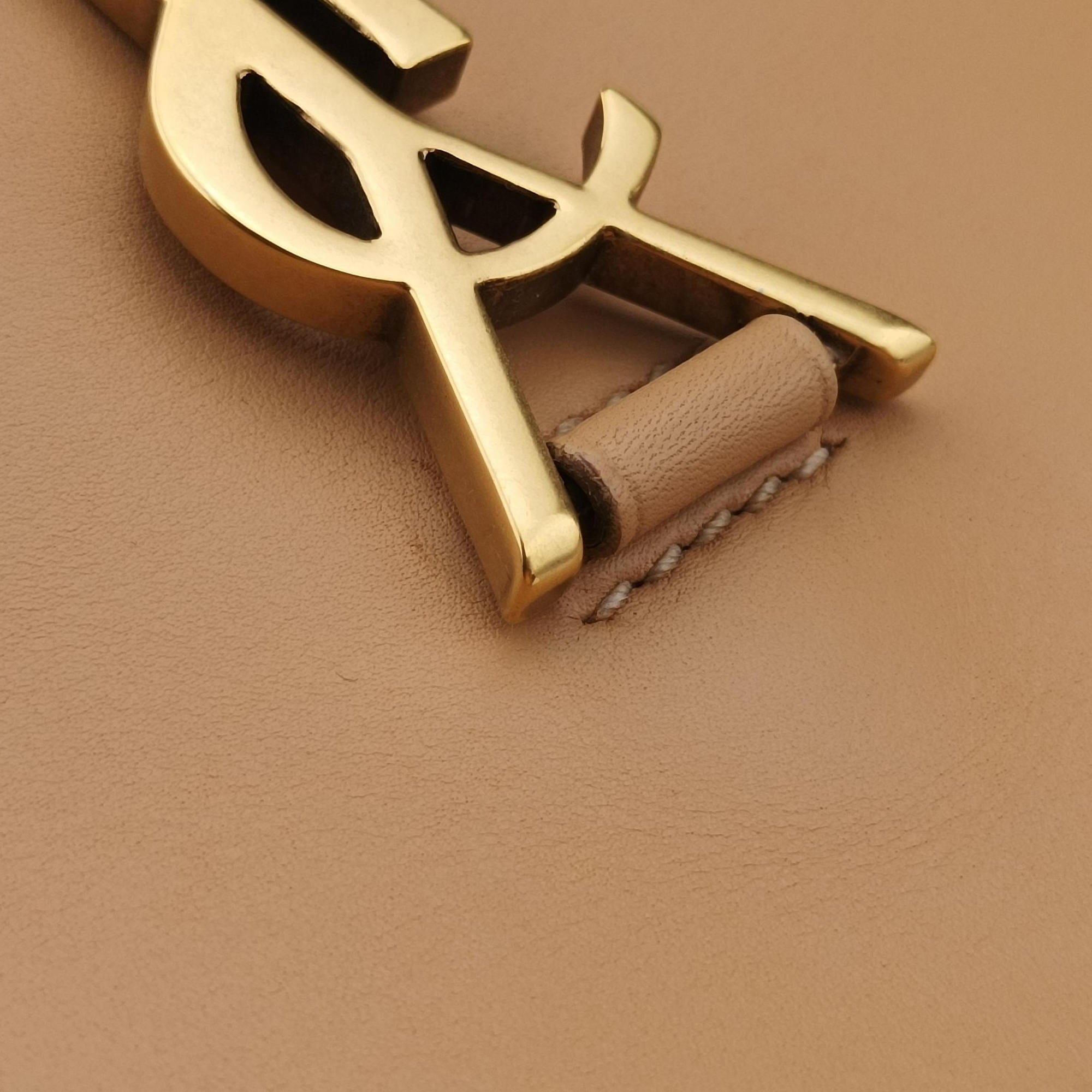Pre-owned Yves Saint Laurent KAIA Beige Leather 619740 shoulderbag | stylenewstar