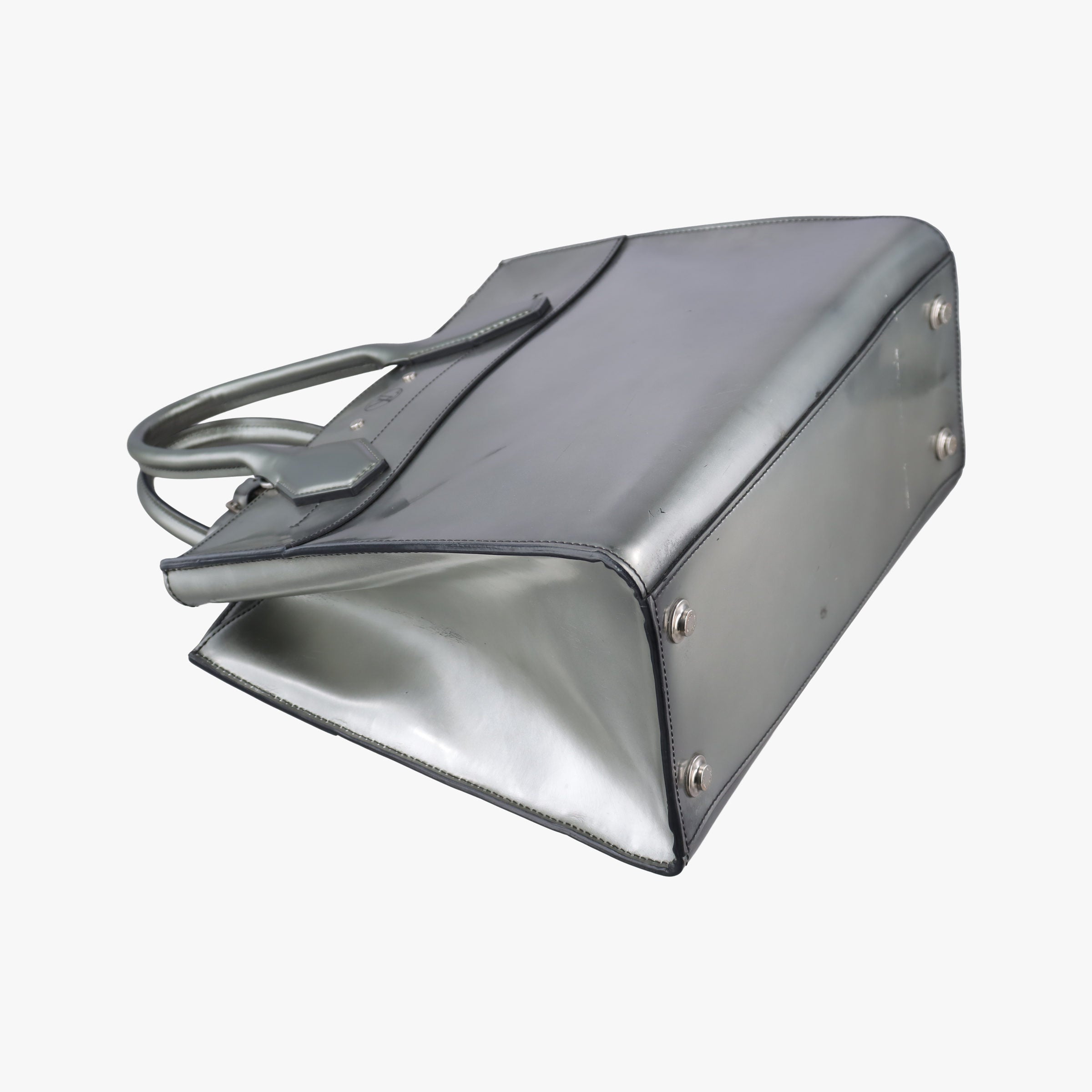 Pre-owned Louis Vuitton City Steamer MM Silver Smooth Calfskin Leather  handbag | stylenewstar