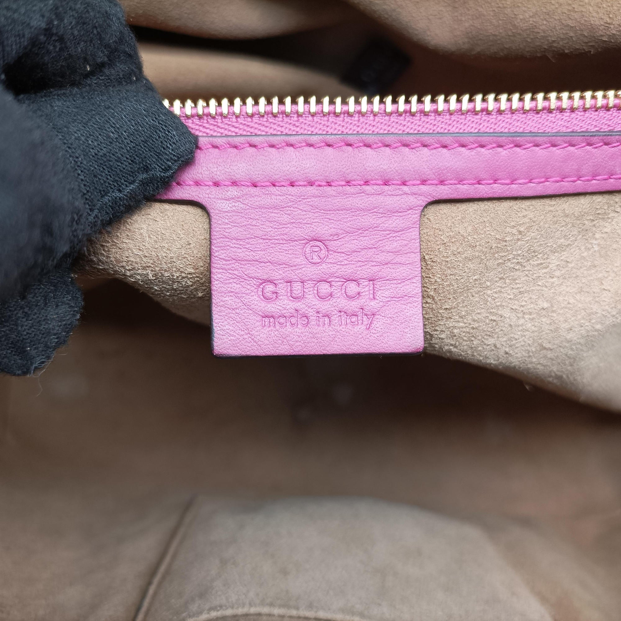 Pre-owned Gucci GG SUPREME Beige×Pink×Red PVC coated canvas × leather 415721 handbag | stylenewstar