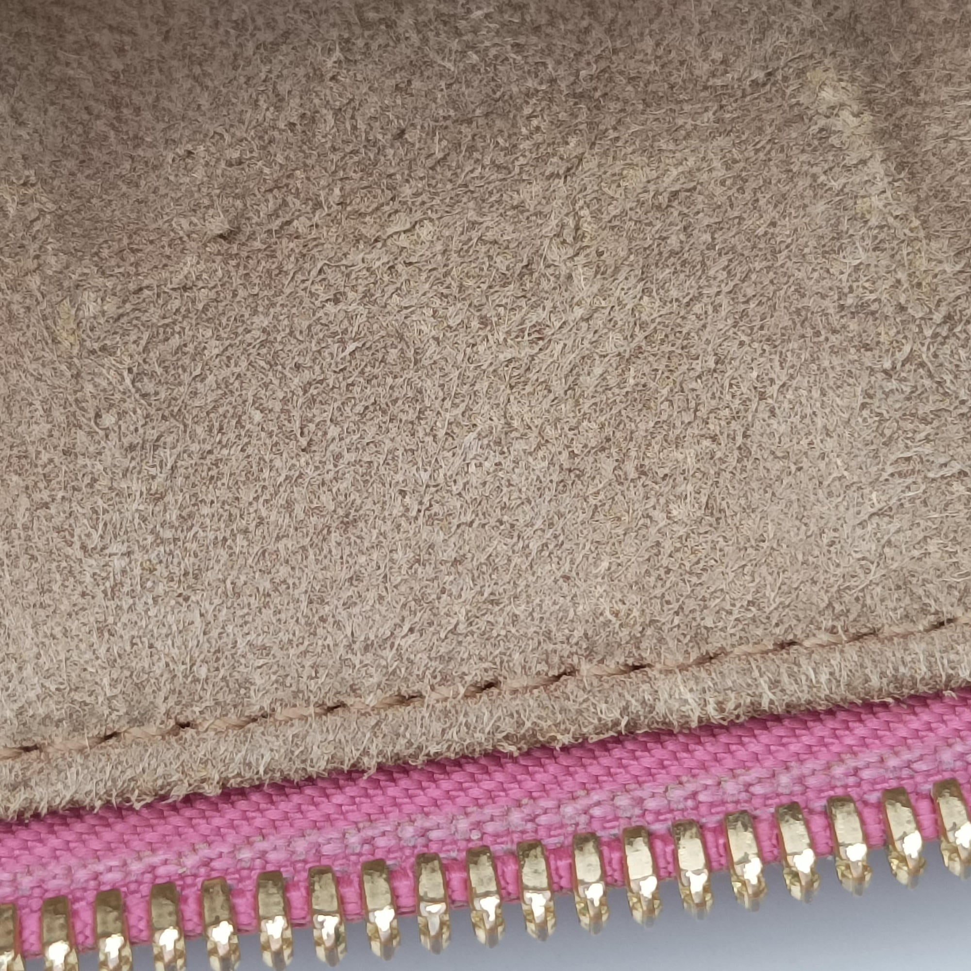 Pre-owned Gucci GG SUPREME Beige×Pink×Red PVC coated canvas × leather 415721 handbag | stylenewstar