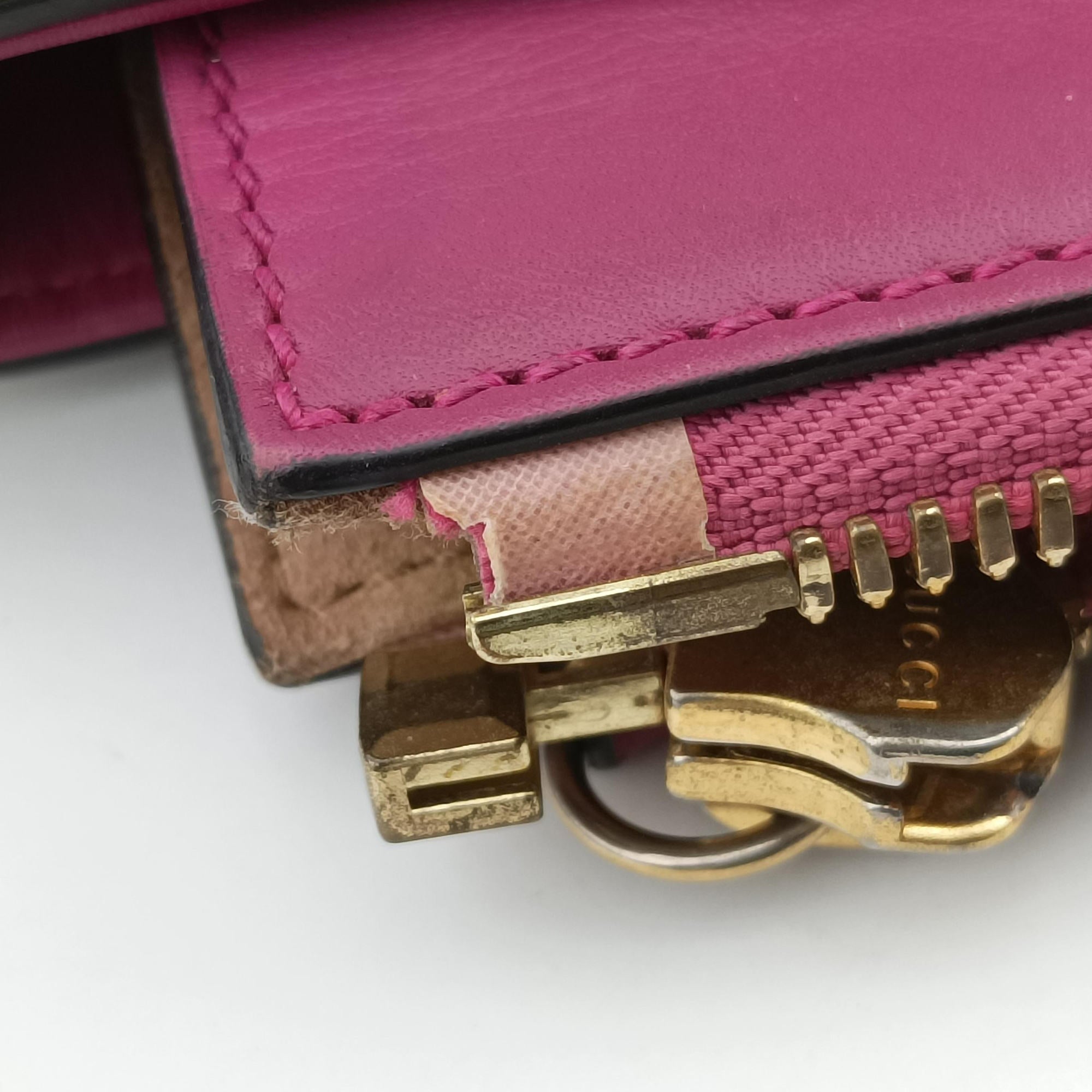 Pre-owned Gucci GG SUPREME Beige×Pink×Red PVC coated canvas × leather 415721 handbag | stylenewstar