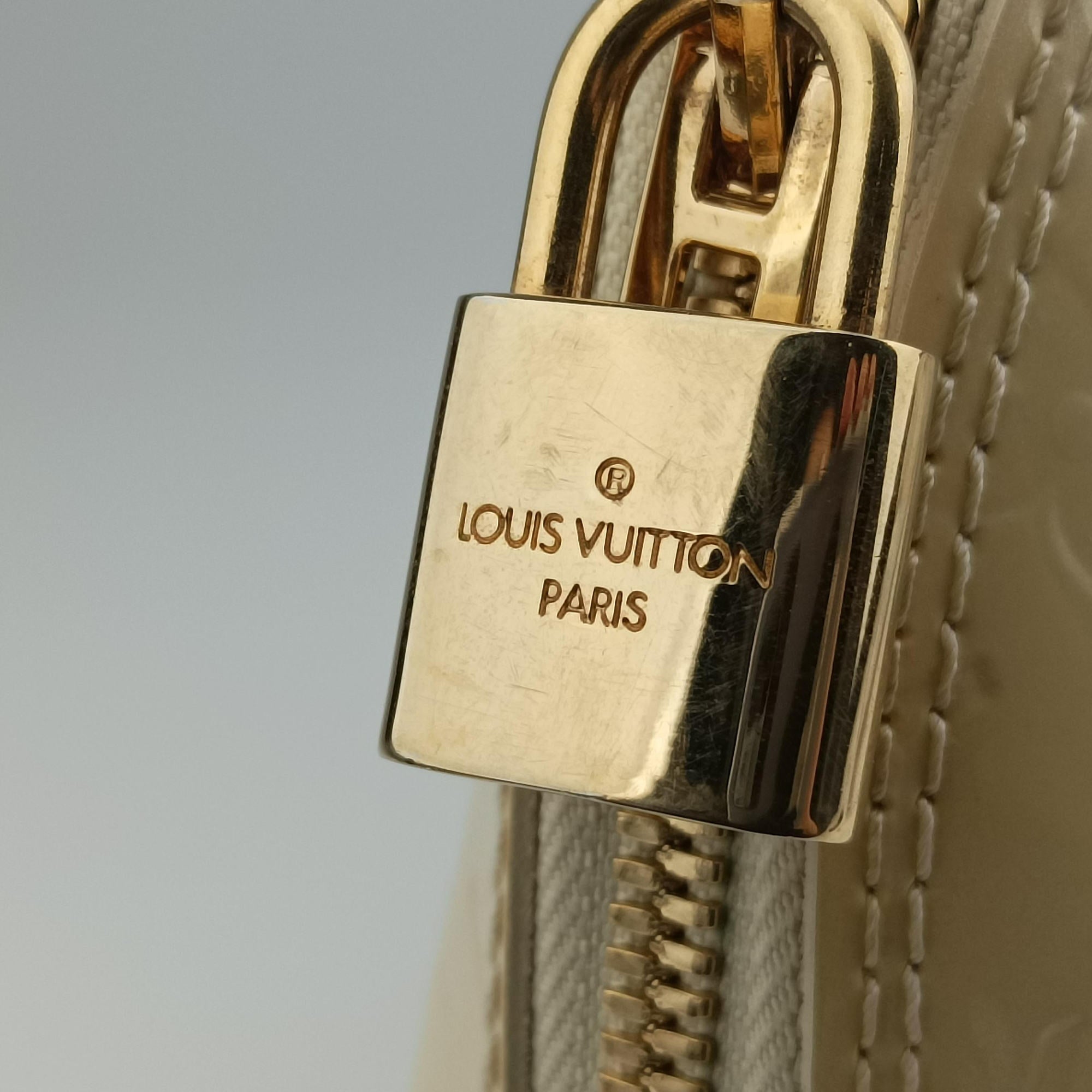 Pre-owned Louis Vuitton ALMA PM CITRINE Vernis M90101 handbag | stylenewstar
