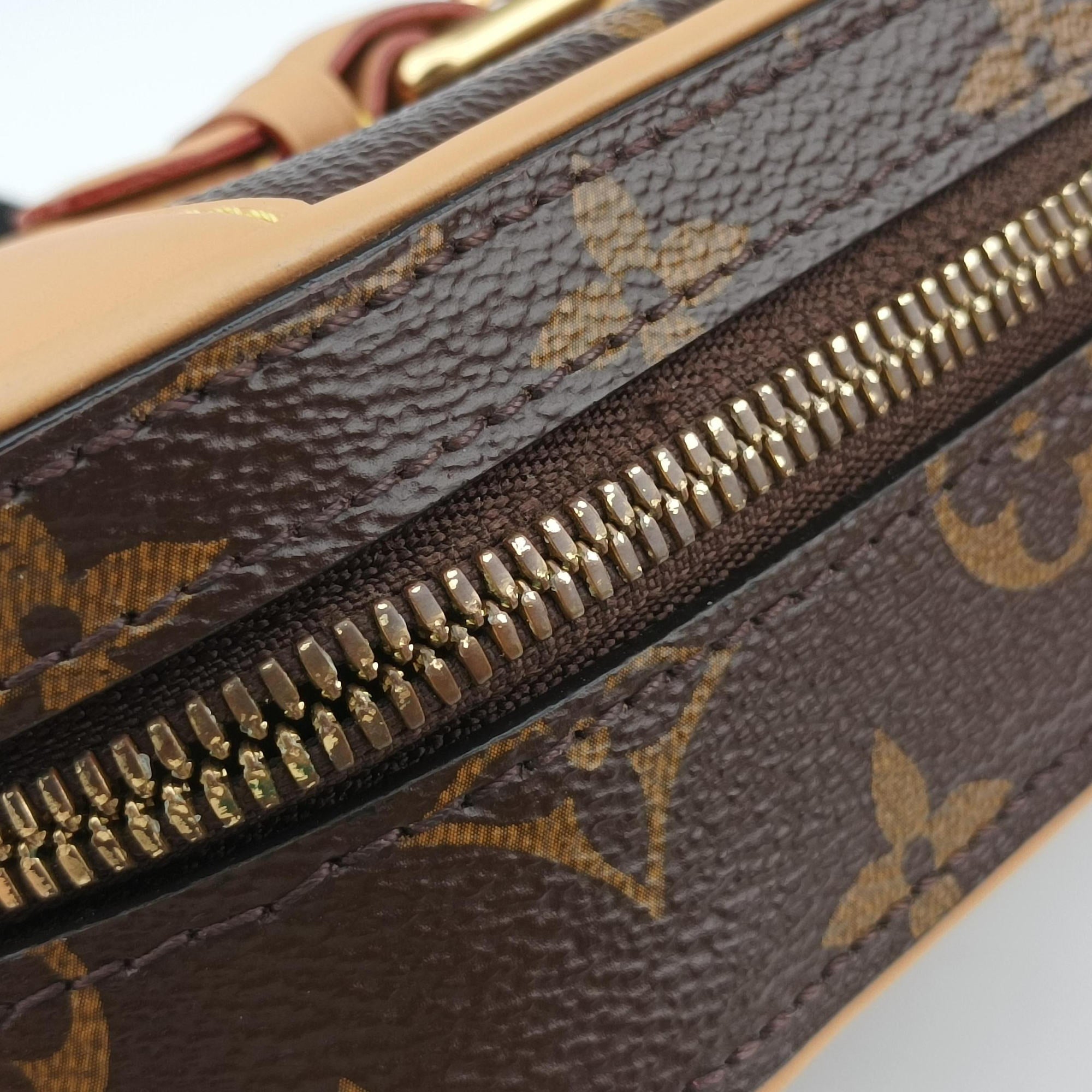 Vintage Louis Vuitton Valisette Vertical Brown Monogram Canvas×calf leather M68623 shoulderbag | stylenewstar