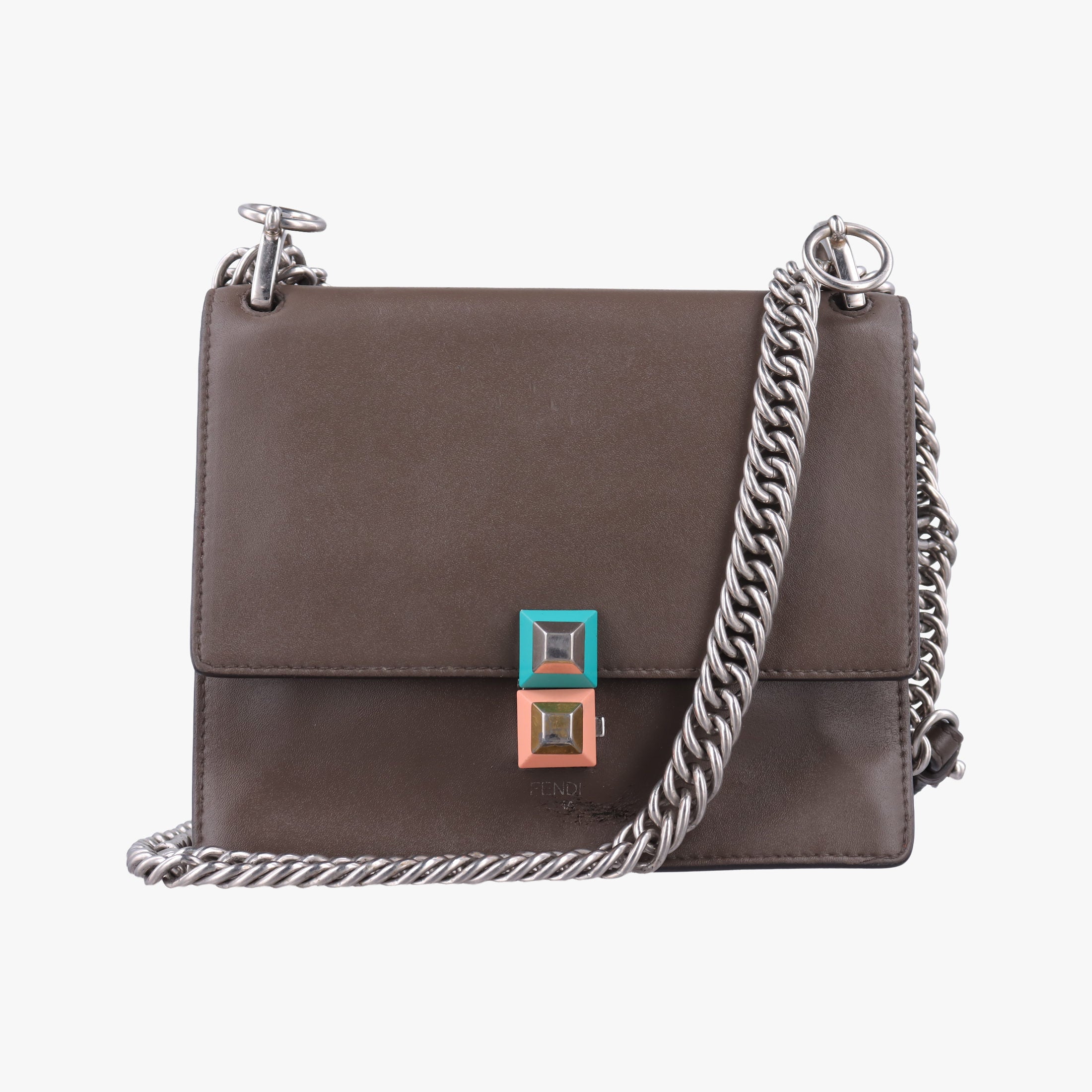 Pre-owned Fendi Kan I Brown Leather 8M0381 shoulderbag | stylenewstar