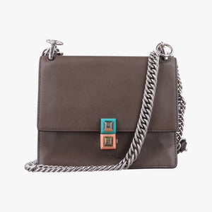 Pre-owned Fendi Kan I Brown Leather 8M0381 shoulderbag | stylenewstar