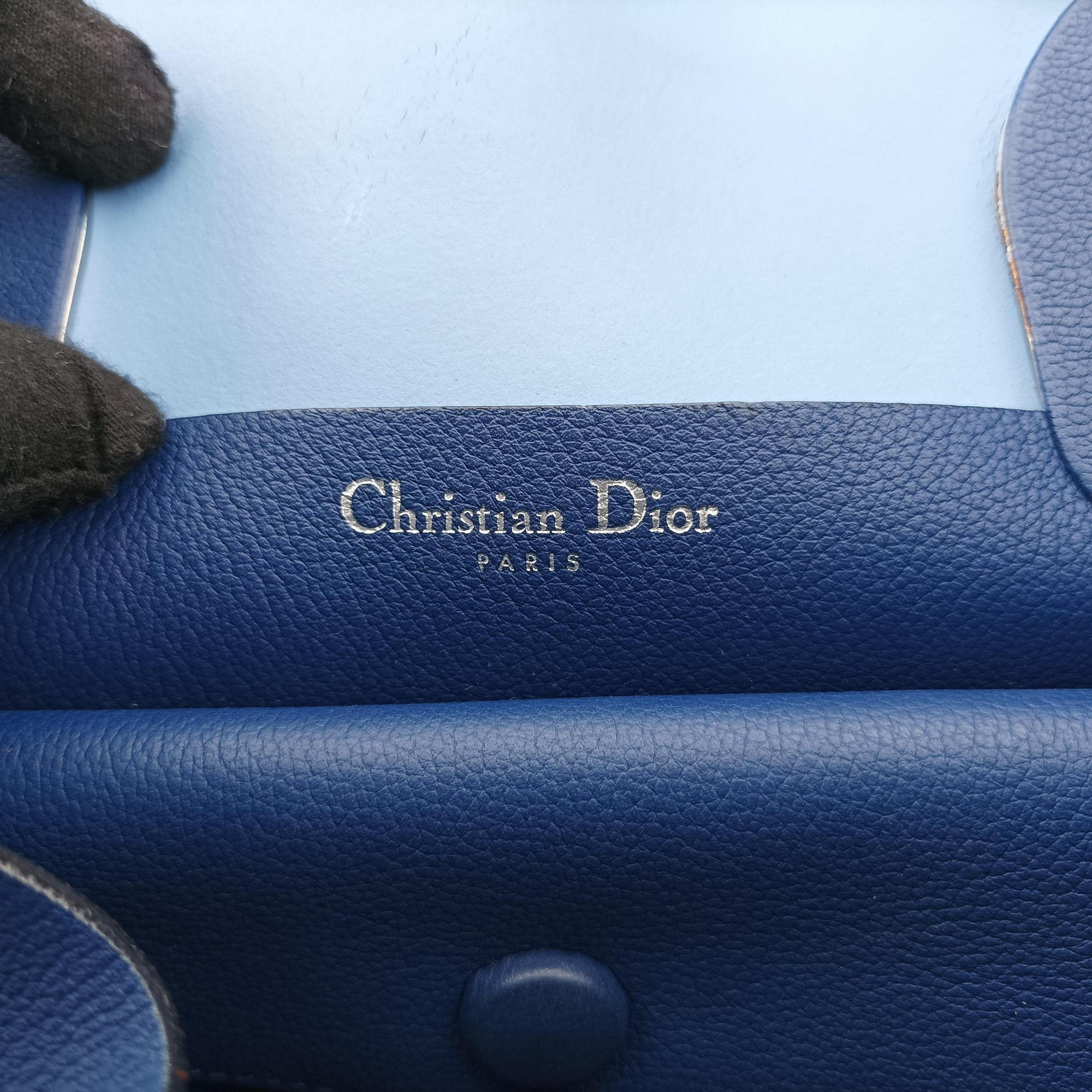 Pre-owned Christian Dior Open Bar Blue Leather  shoulderbag | stylenewstar