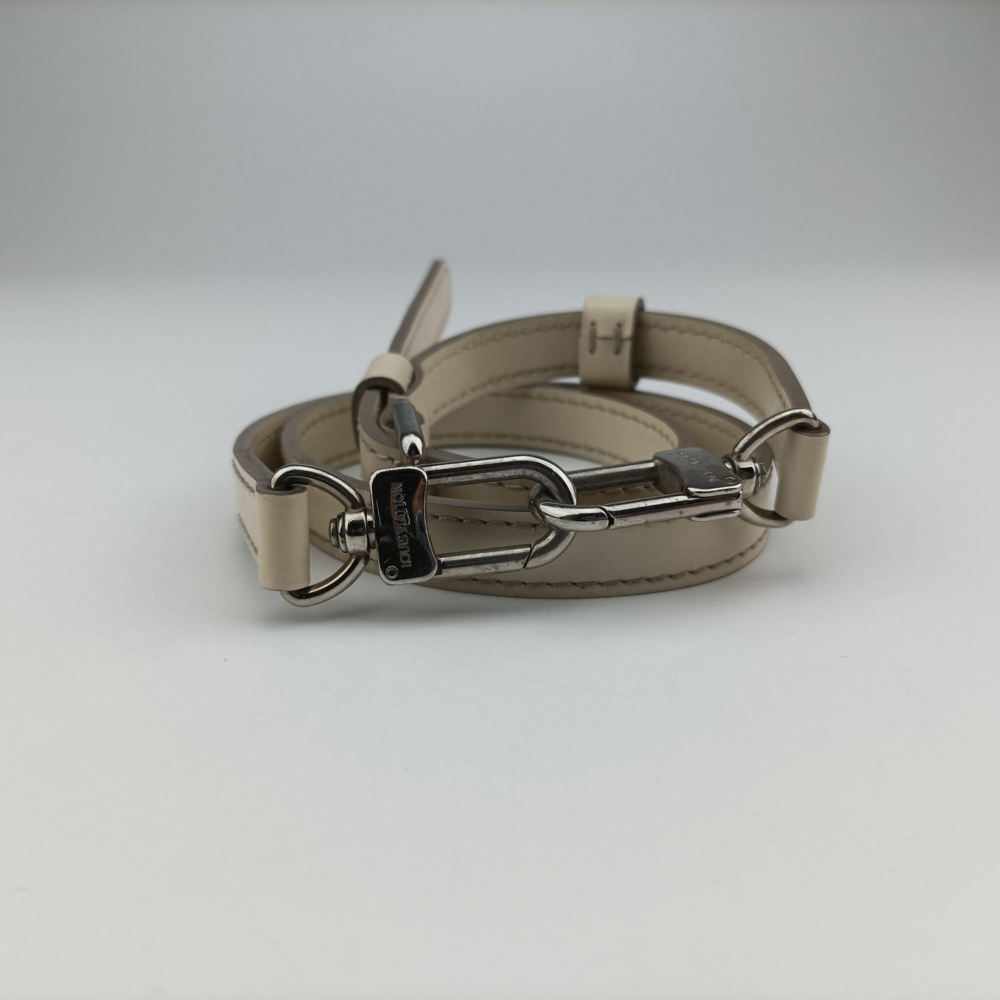 Secondhand Louis Vuitton Brea MM IVOIRE EPI M40330 shoulderbag | stylenewstar