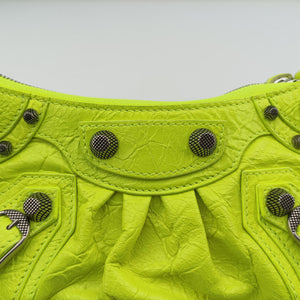 Pre-owned Balenciaga Le Cagole Green lambskin  shoulderbag | stylenewstar