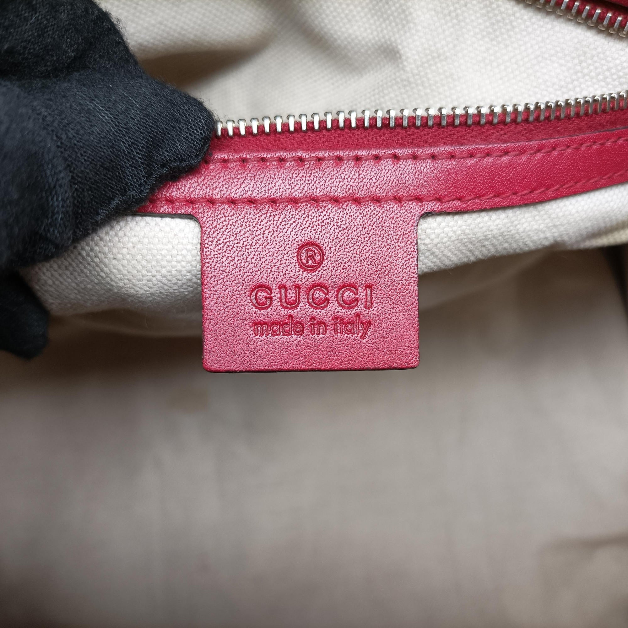 Pre-owned Gucci Sherry Line khaki×red canvas×leather 247205 shoulderbag | stylenewstar