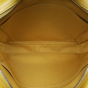 Pre-owned Louis Vuitton Porte Documents Voyage Jaune Taiga M30636 handbag | stylenewstar