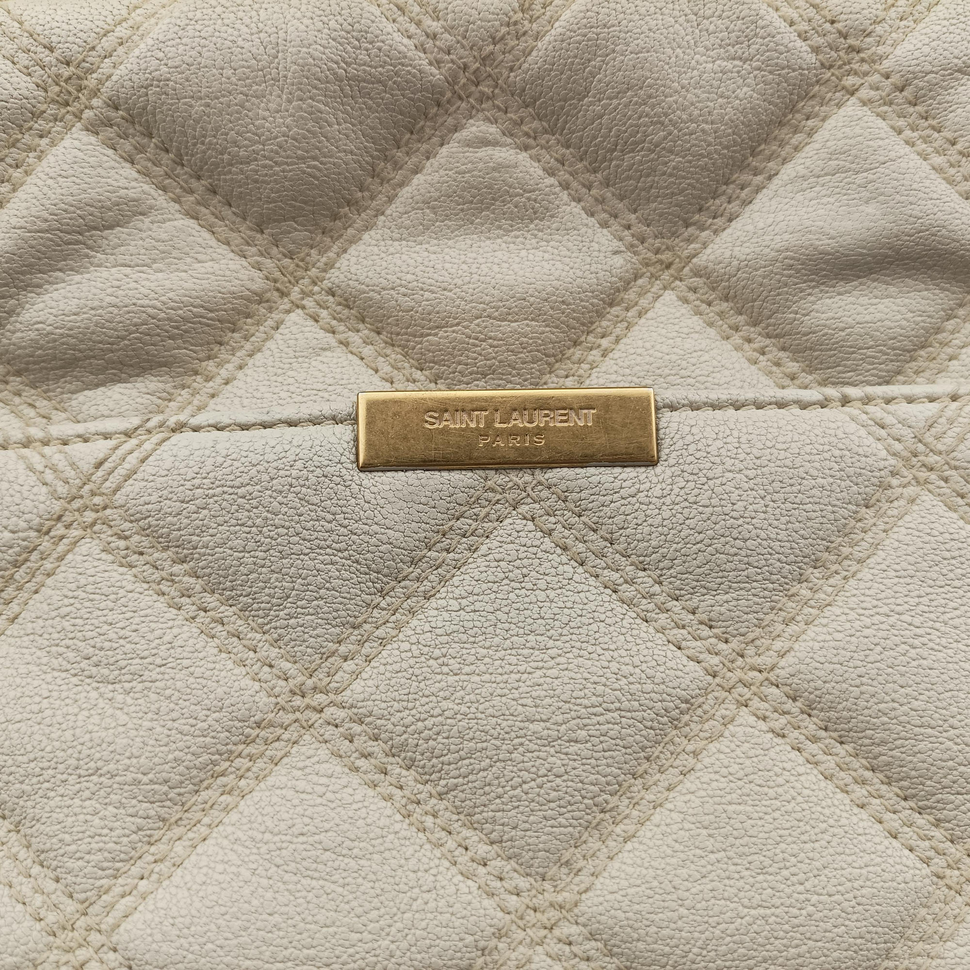 Pre-owned Yves Saint Laurent Quilted White Leather 582463 shoulderbag | stylenewstar