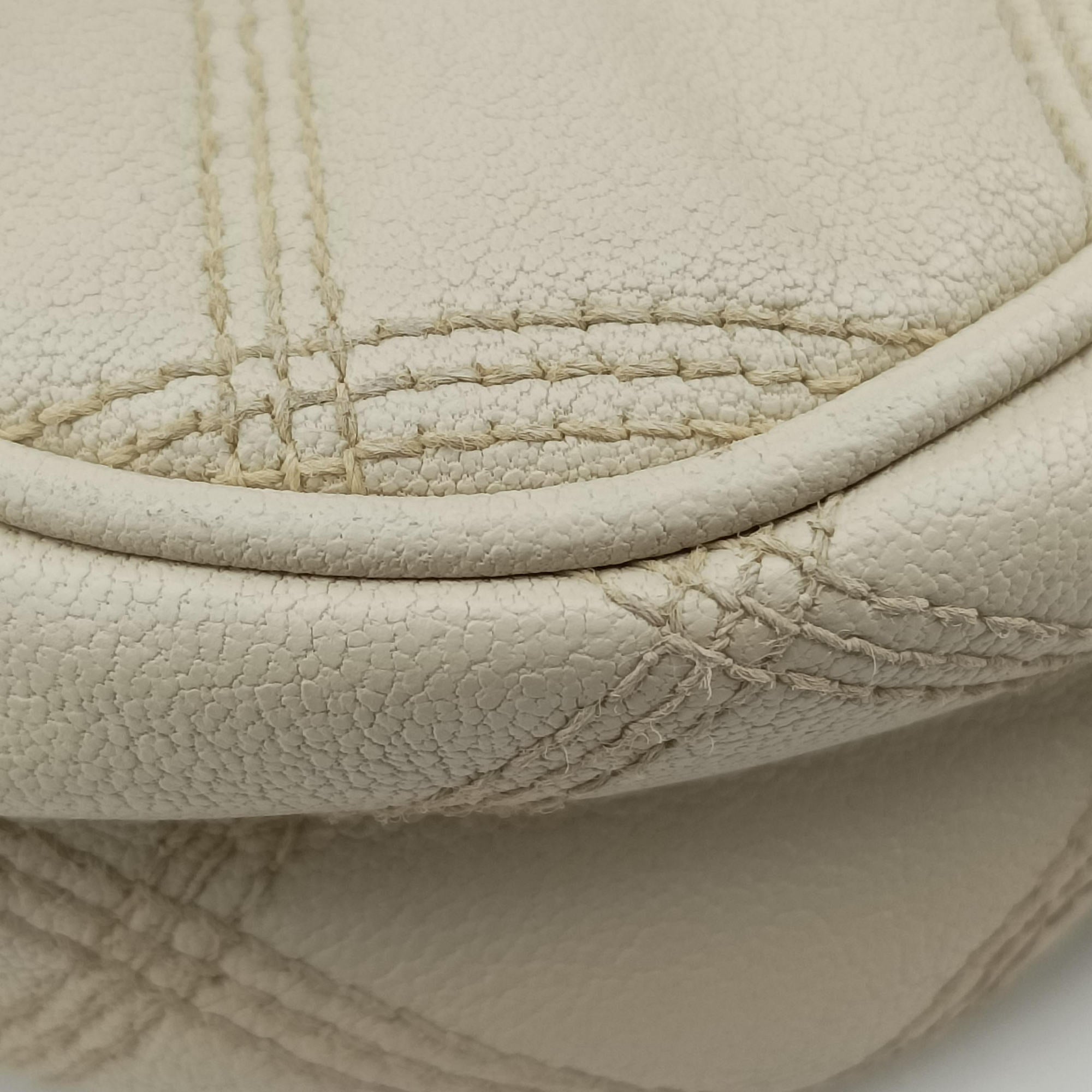 Pre-owned Yves Saint Laurent Quilted White Leather 582463 shoulderbag | stylenewstar