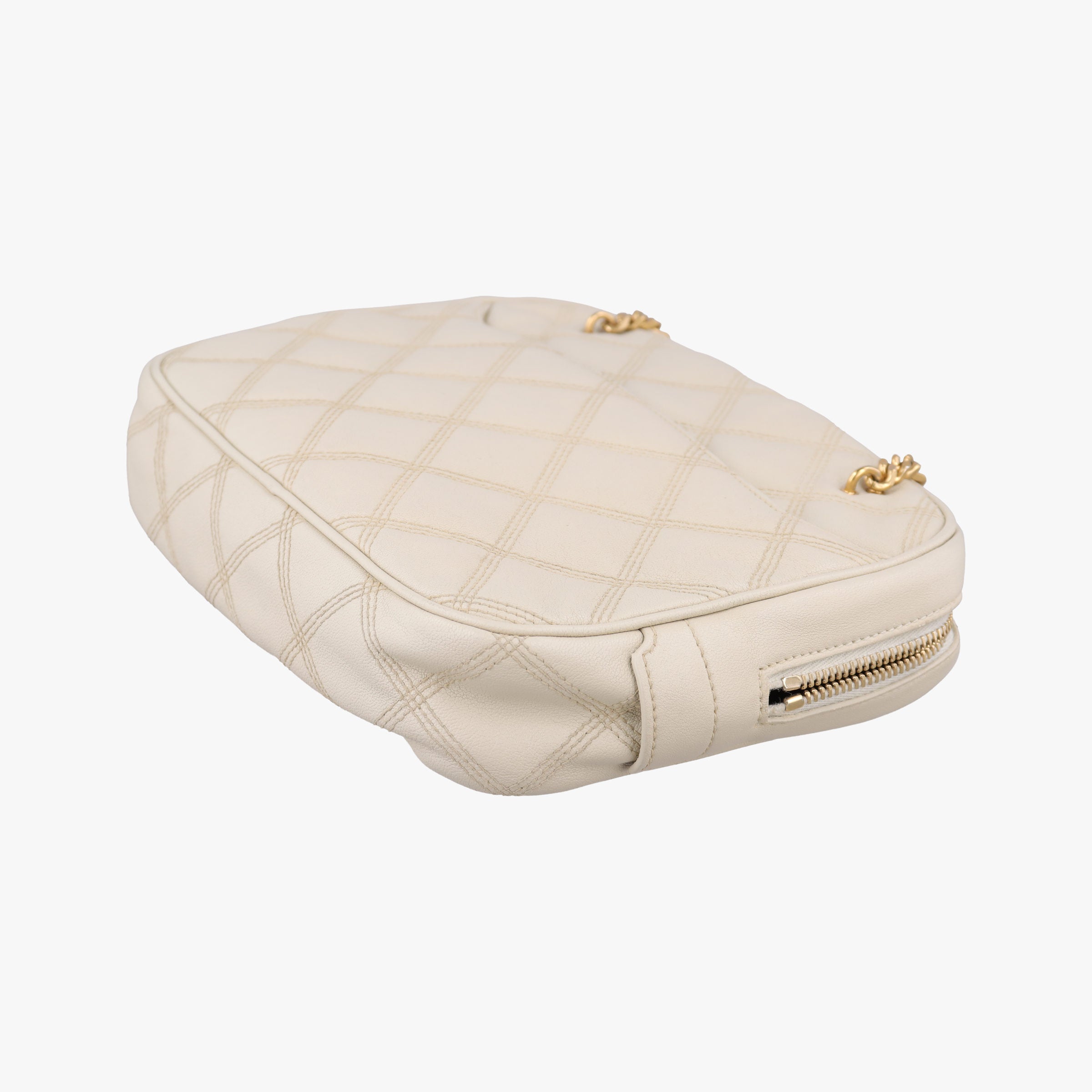 Pre-owned Yves Saint Laurent Quilted White Leather 582463 shoulderbag | stylenewstar