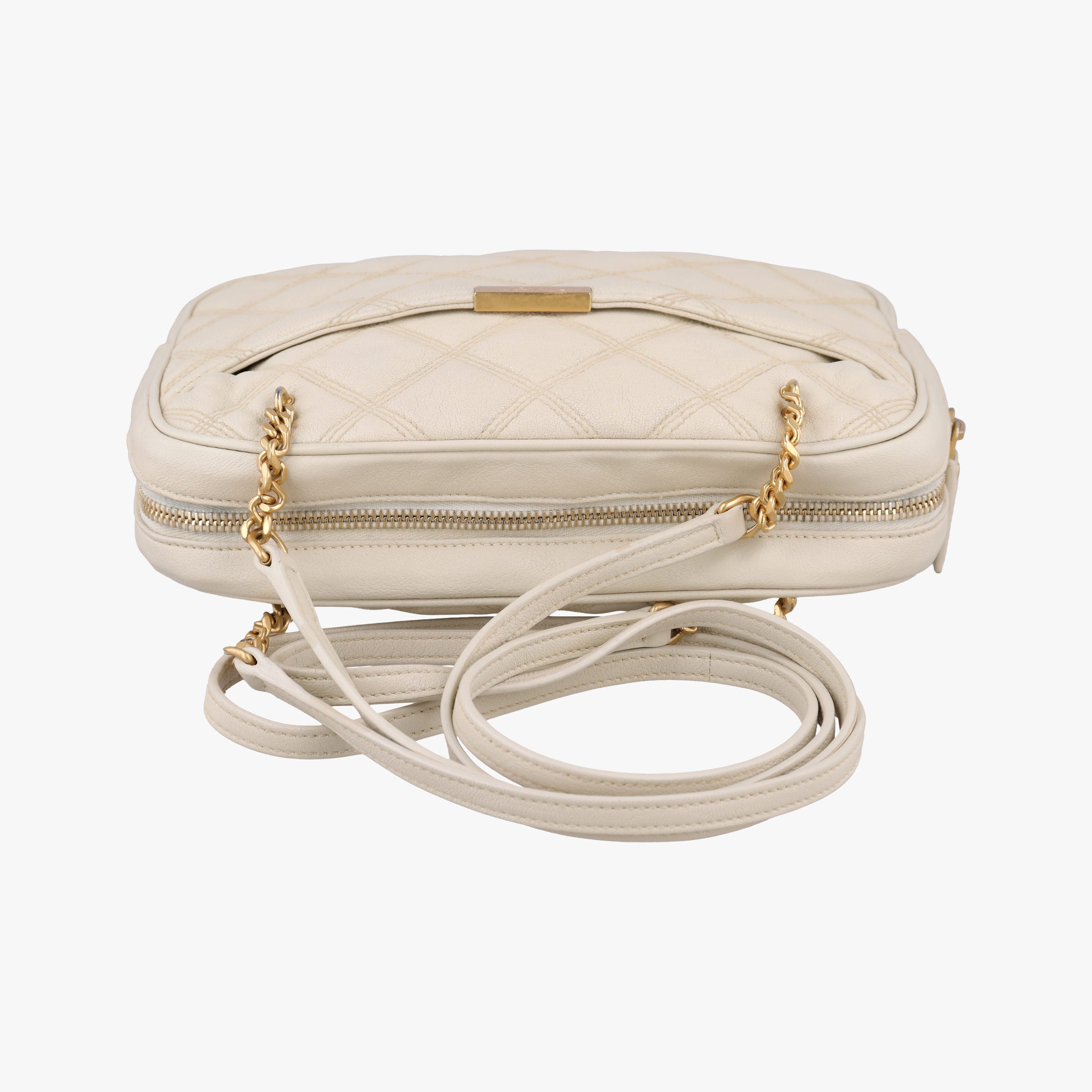 Pre-owned Yves Saint Laurent Quilted White Leather 582463 shoulderbag | stylenewstar