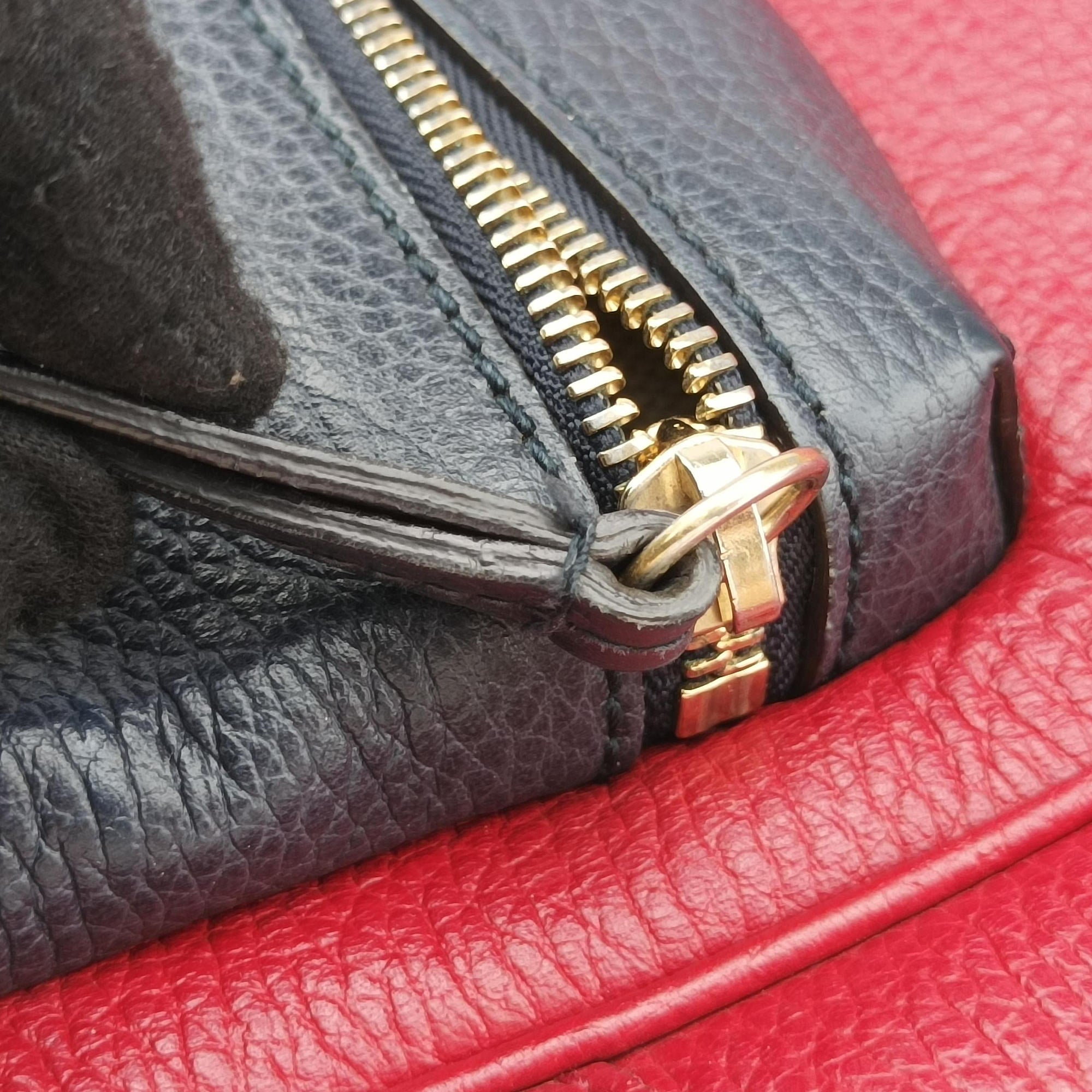 Vintage Gucci Soho Red Leather 431570 crossbodybag | stylenewstar