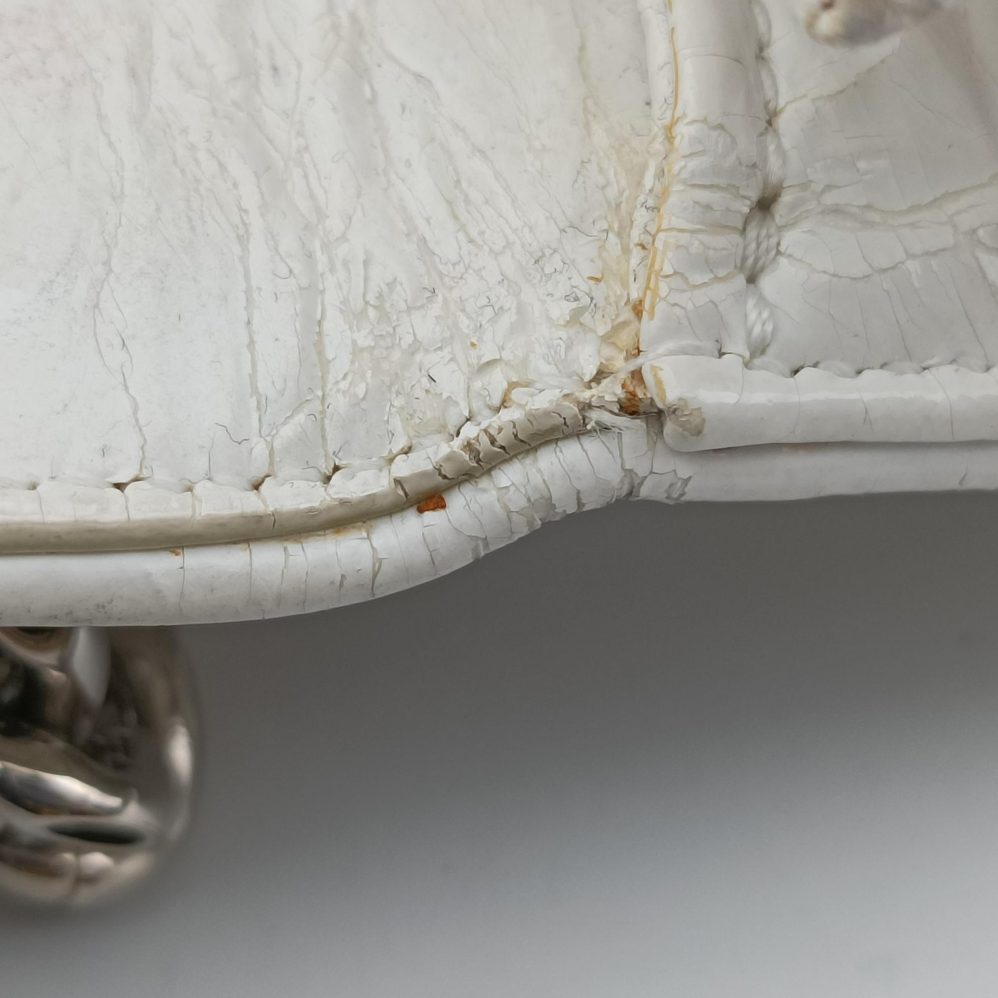 Secondhand Christian Dior Diorama White Leather  shoulderbag | stylenewstar