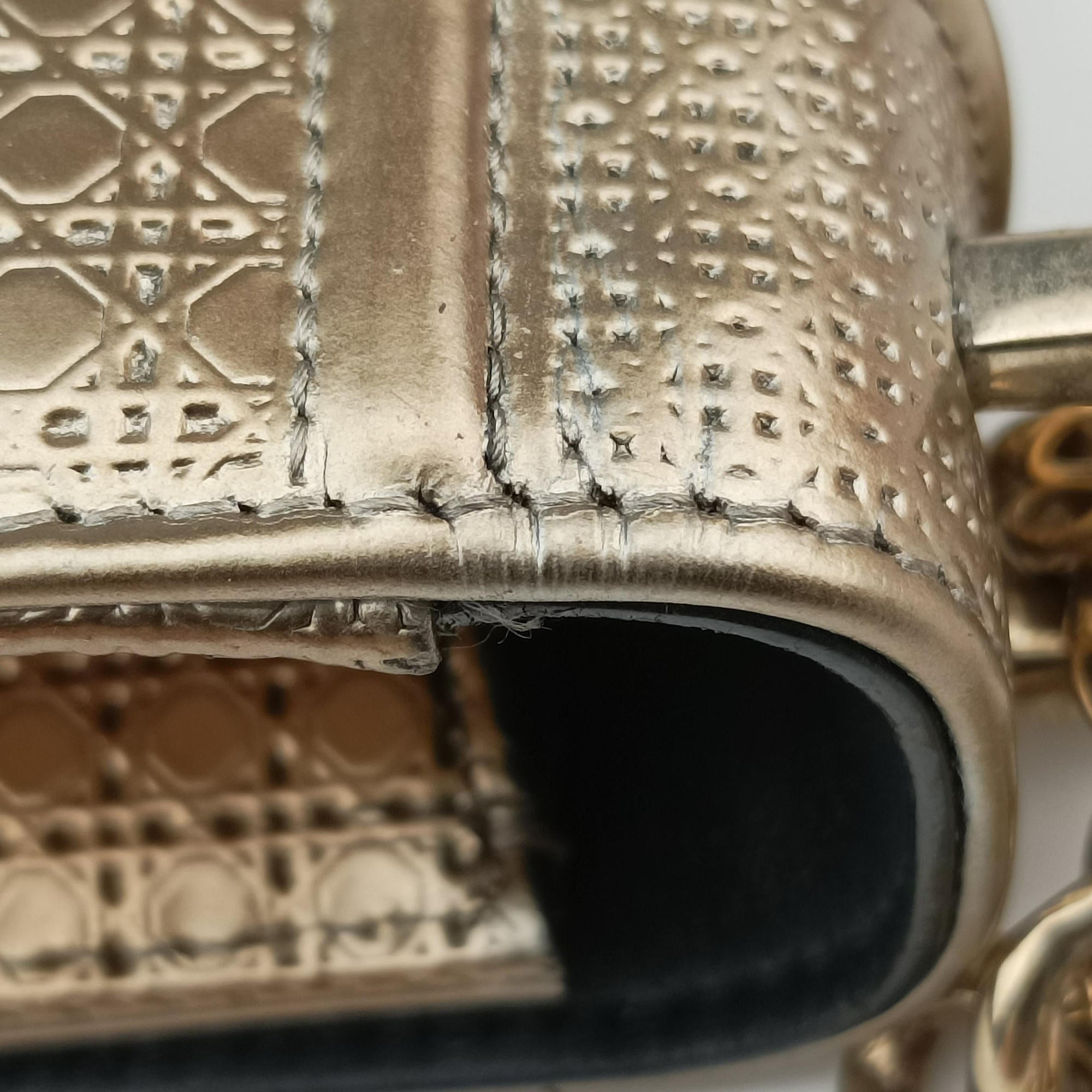Pre-owned Christian Dior Diorama Golden Patent Leather  shoulderbag | stylenewstar