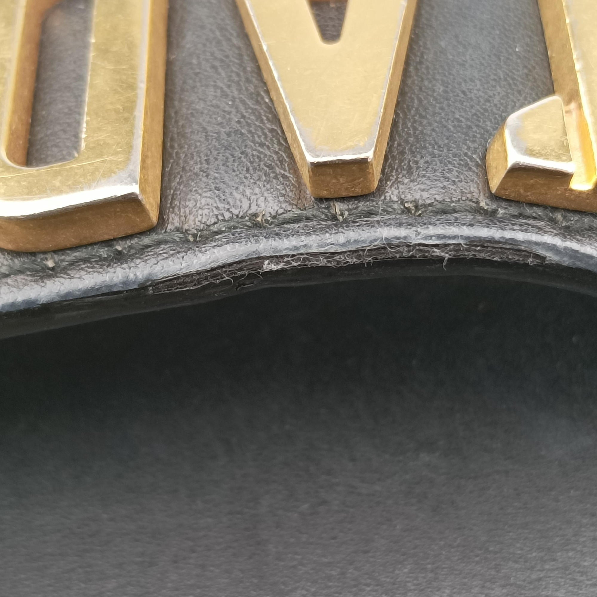 Secondhand Christian Dior J'Adior Black Leather  shoulderbag | stylenewstar