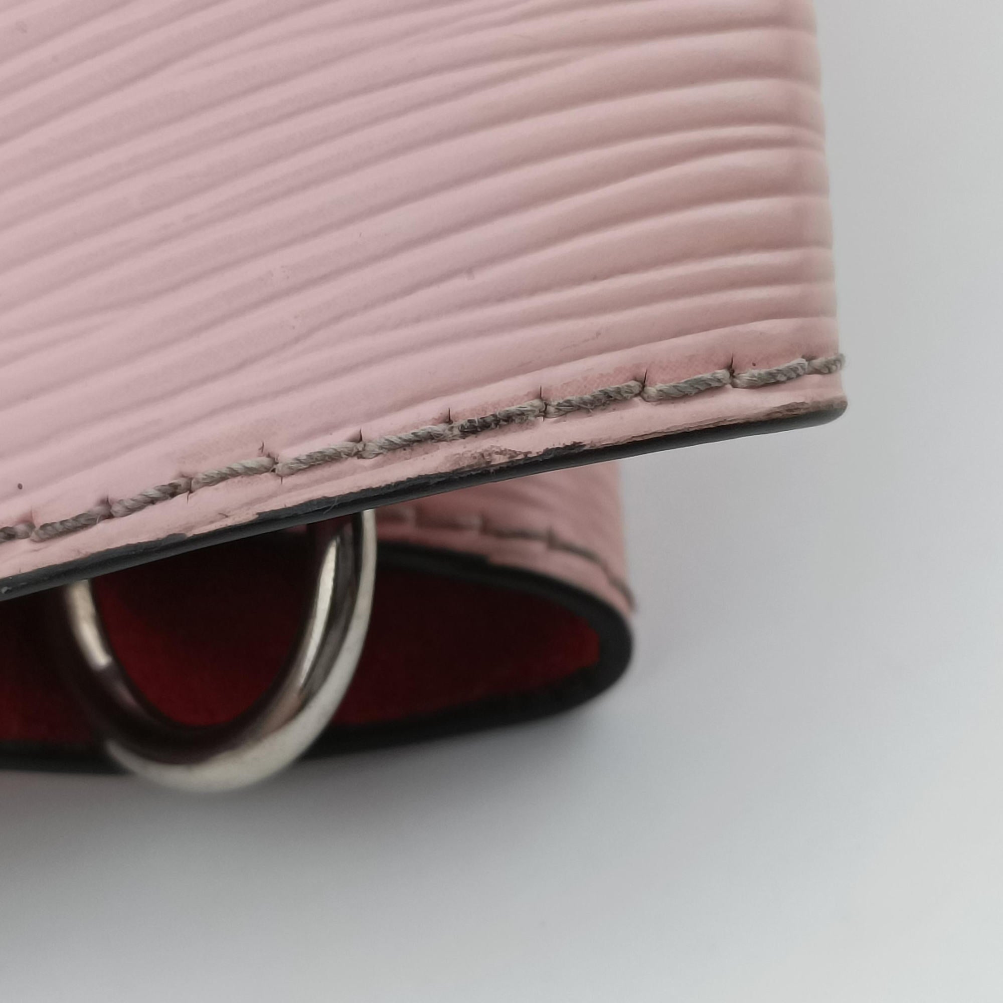 Secondhand Louis Vuitton NeoNoe BB Rose Valerine Epi M53609 shoulderbag | stylenewstar