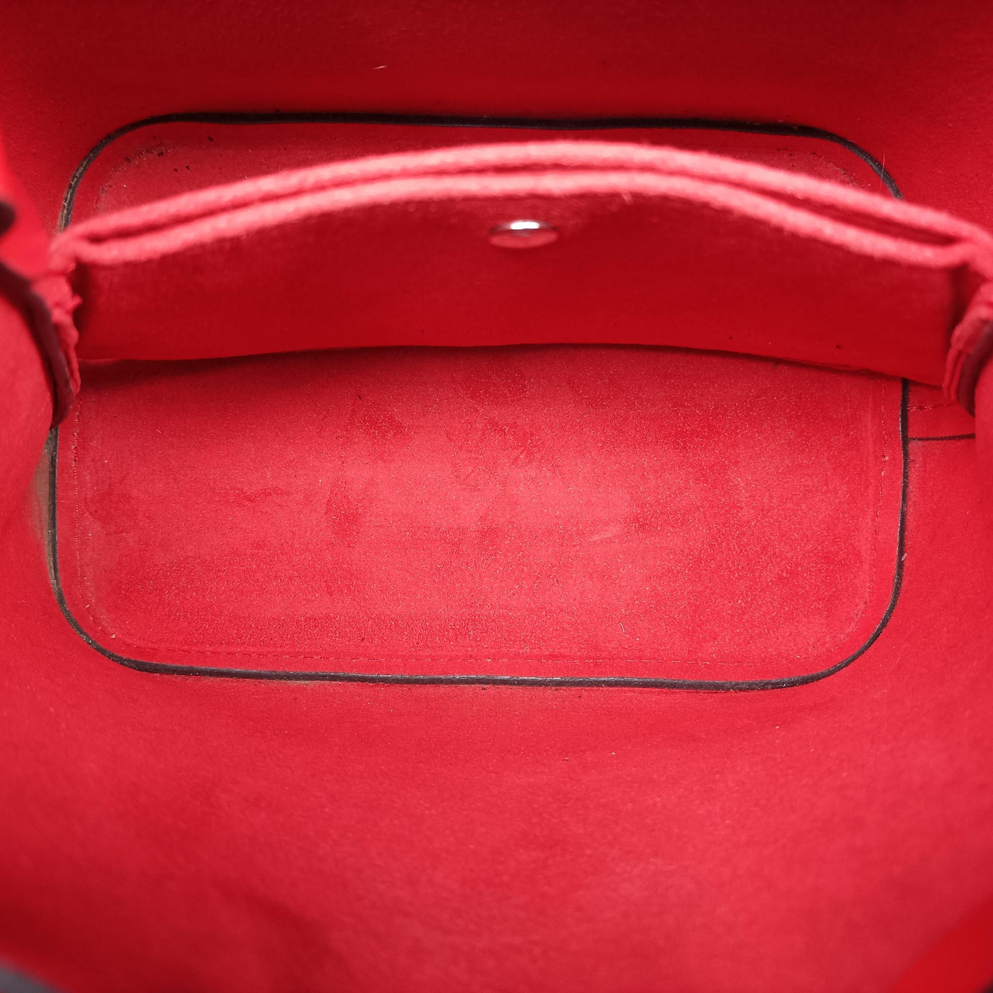 Secondhand Louis Vuitton NeoNoe BB Rose Valerine Epi M53609 shoulderbag | stylenewstar