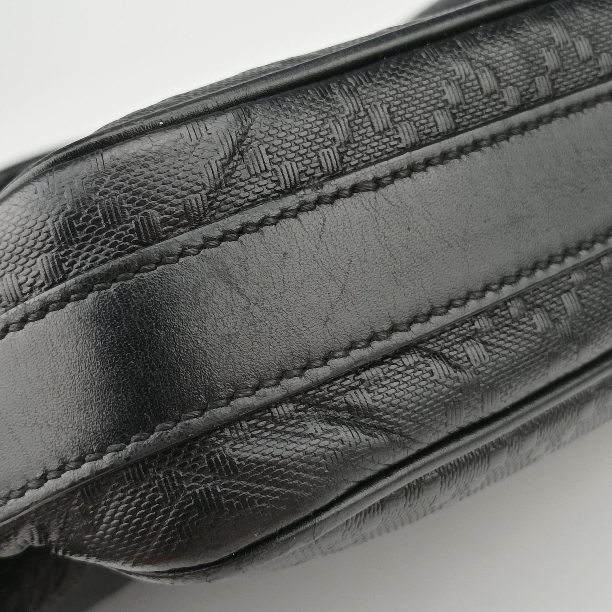 Pre-owned Gucci Diamante Black Leather 208463 shoulderbag | stylenewstar