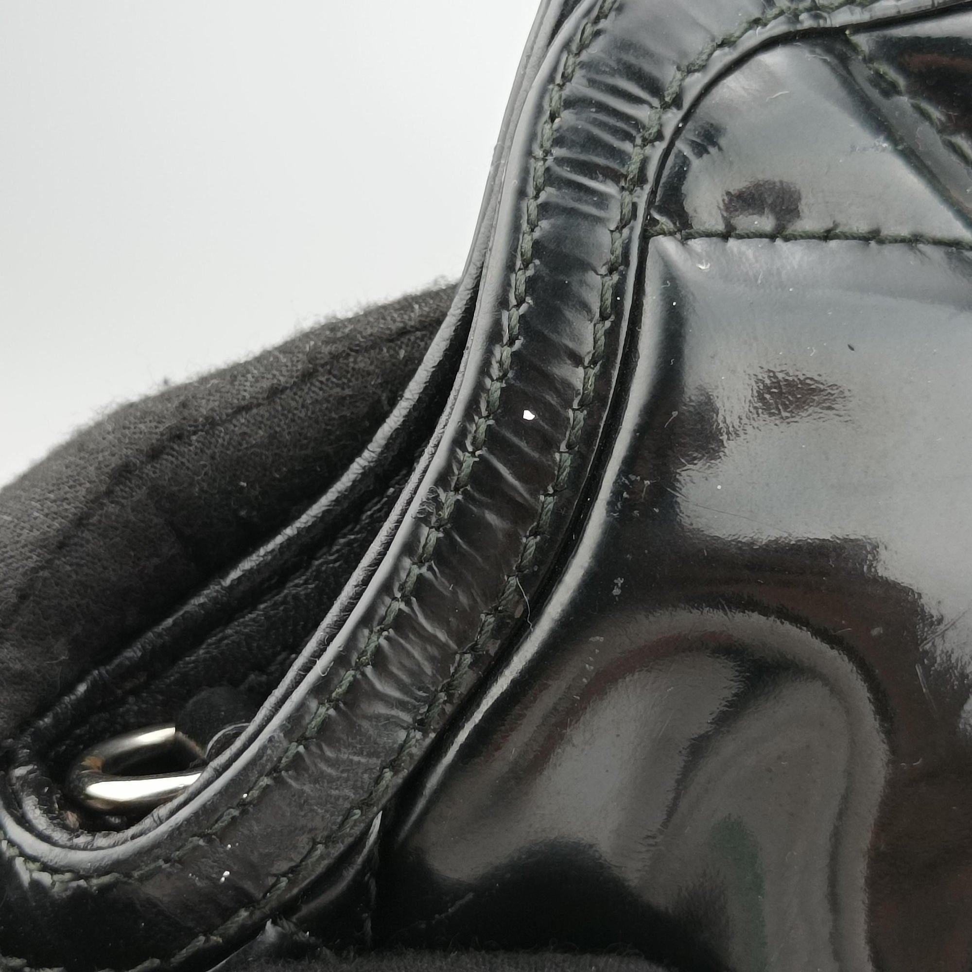 Pre-owned Christian Dior granville Black Enamel  shoulderbag | stylenewstar