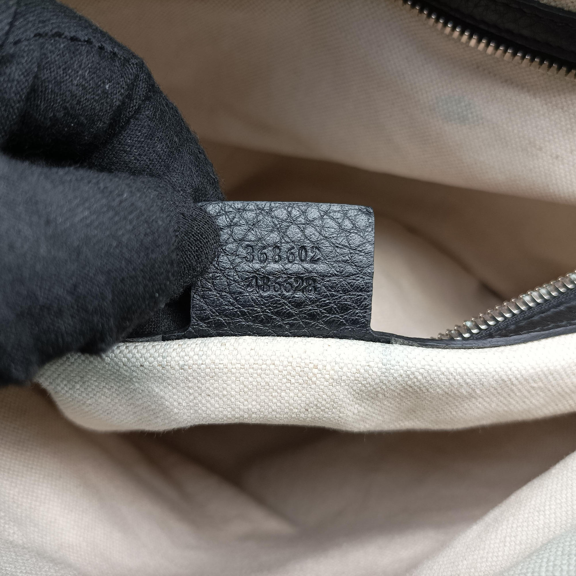 Pre-owned Gucci Interlocking G Logo Soho Tote Black Leather 368602 shoulderbag | stylenewstar