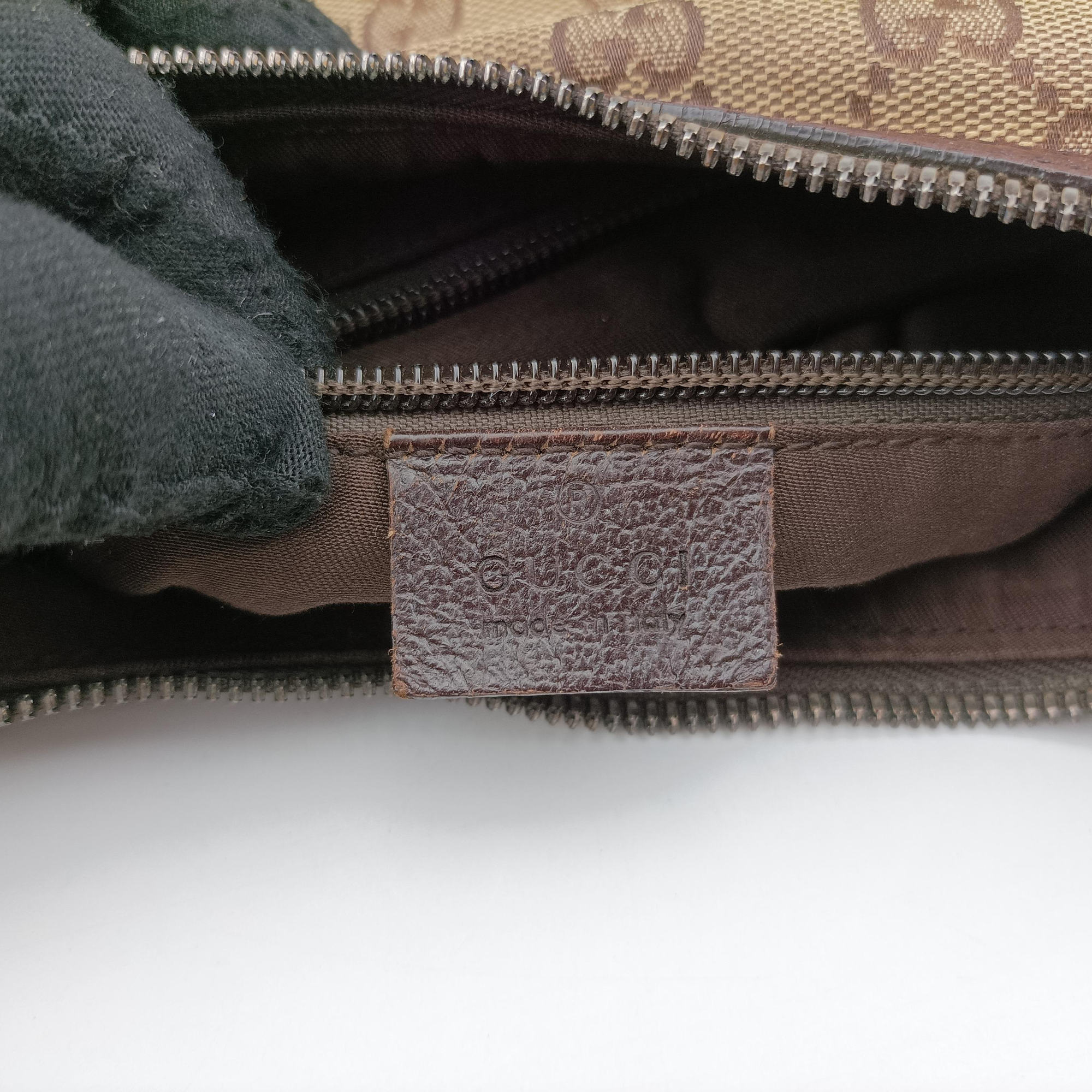 Vintage Gucci GG canvas Messenger Beige × Dark Brown canvas 131211 crossbodybag | stylenewstar