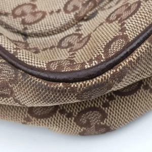 Vintage Gucci GG canvas Messenger Beige × Dark Brown canvas 131211 crossbodybag | stylenewstar