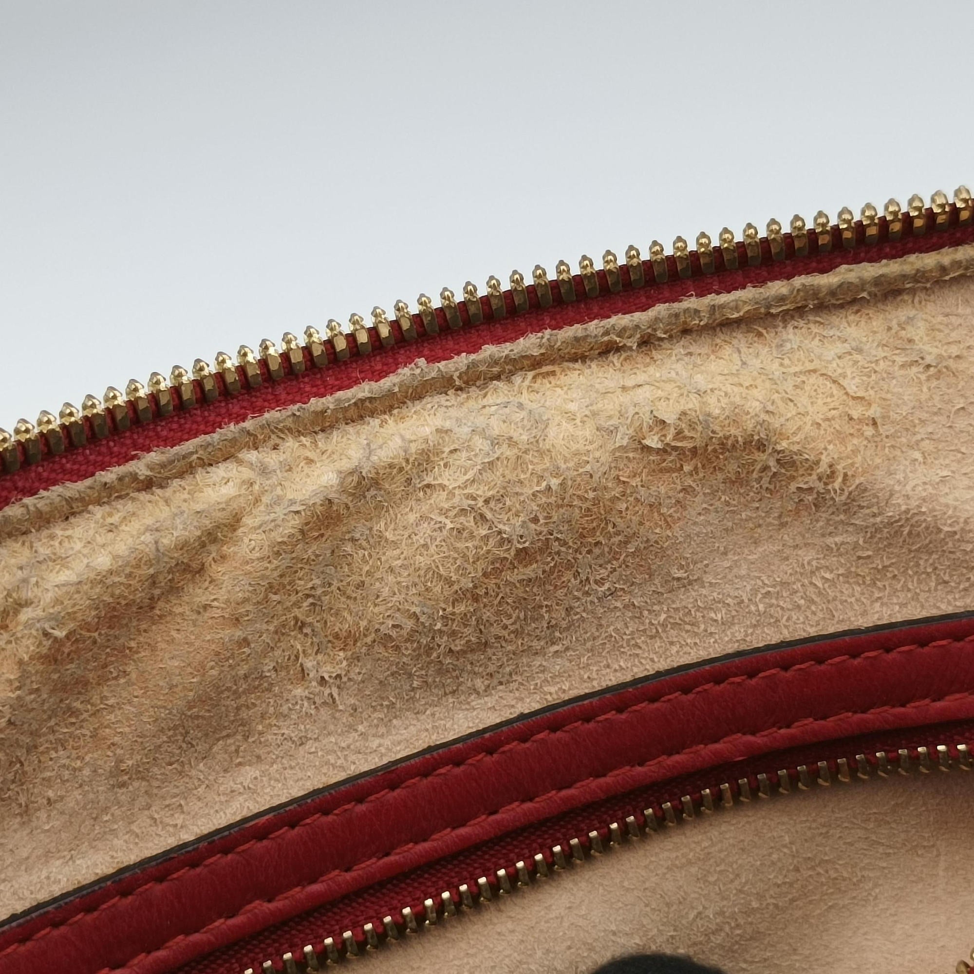 Vintage Gucci GG SUPREME Beige x Red x Navy PVC coated canvasxLeather 409529 shoulderbag | stylenewstar