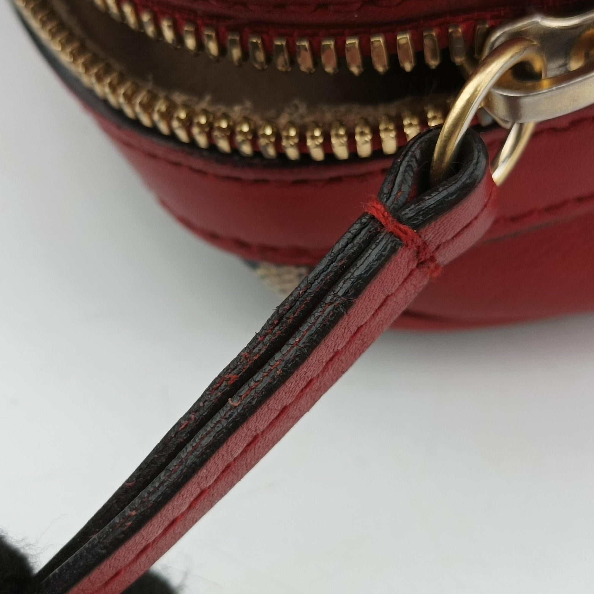 Vintage Gucci GG SUPREME Beige x Red x Navy PVC coated canvasxLeather 409529 shoulderbag | stylenewstar