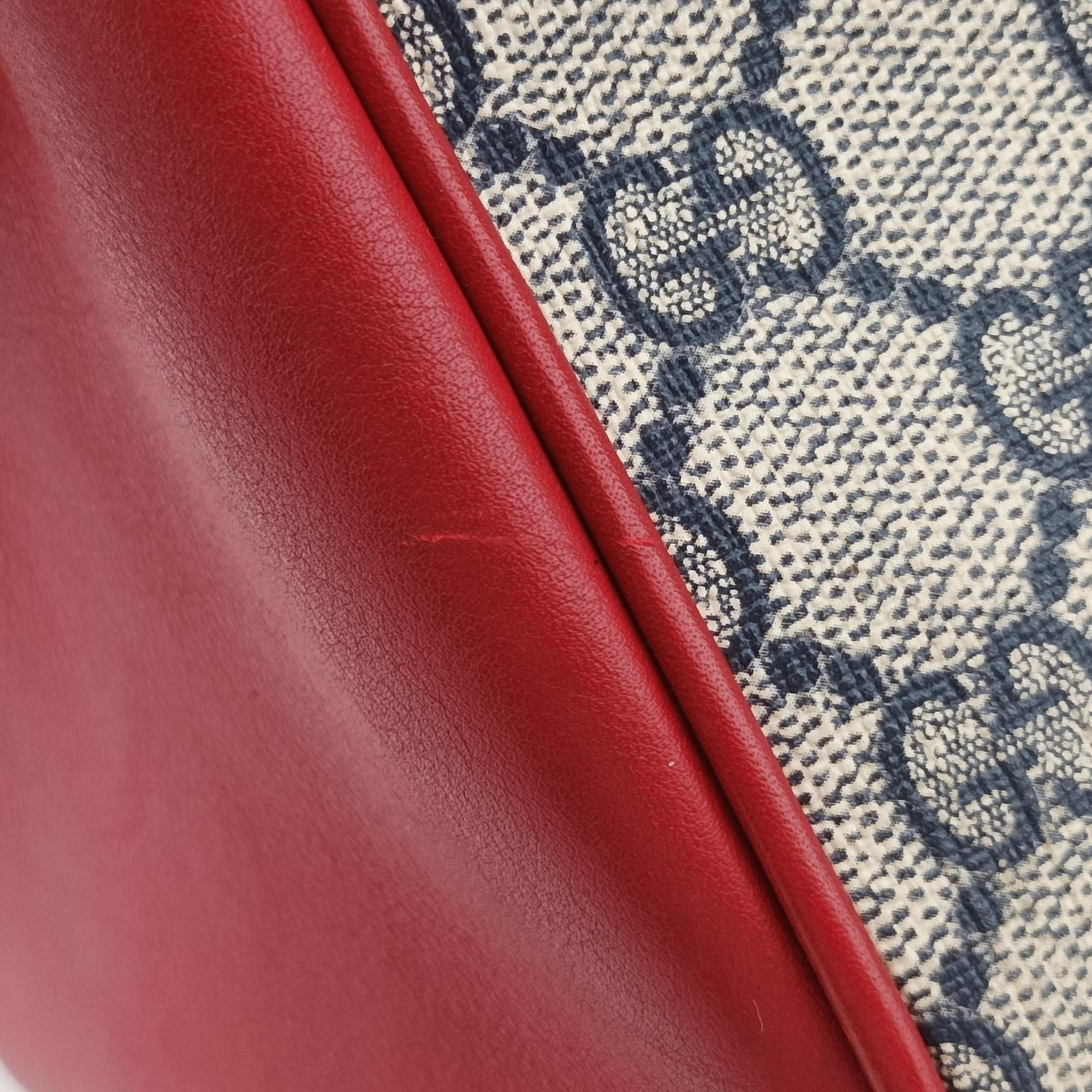 Vintage Gucci GG SUPREME Beige x Red x Navy PVC coated canvasxLeather 409529 shoulderbag | stylenewstar
