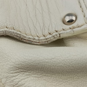 Pre-owned Ferragamo Vara Bow White Leather  handbag | stylenewstar