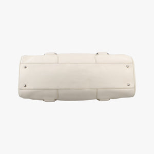 Pre-owned Ferragamo Vara Bow White Leather  handbag | stylenewstar