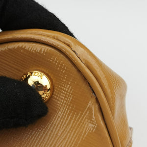 Pre-owned Prada Pyramid Camel Patent BL0808 shoulderbag | stylenewstar