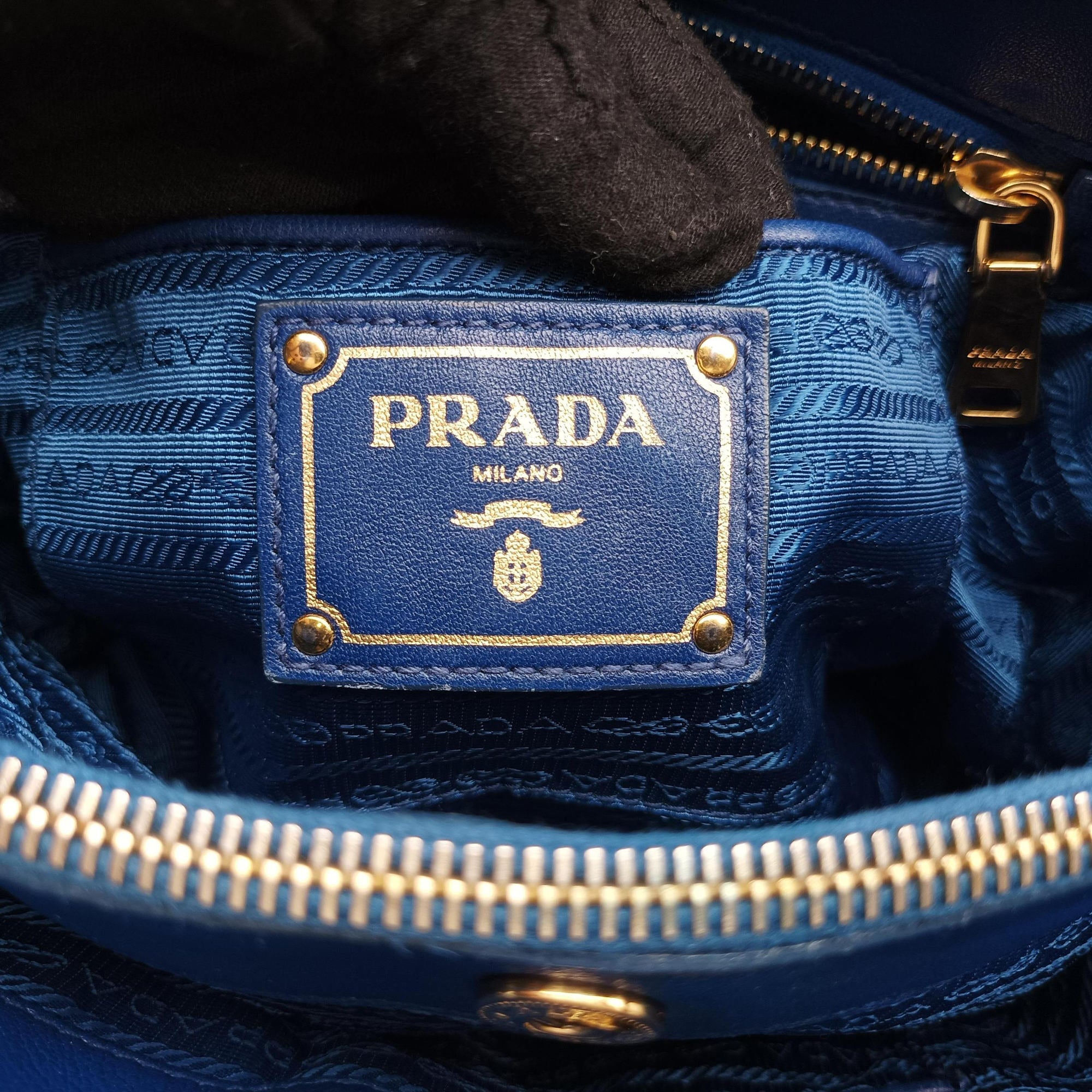 Pre-owned Prada Tessuto Gaufre Blue nylon BN2393 shoulderbag | stylenewstar