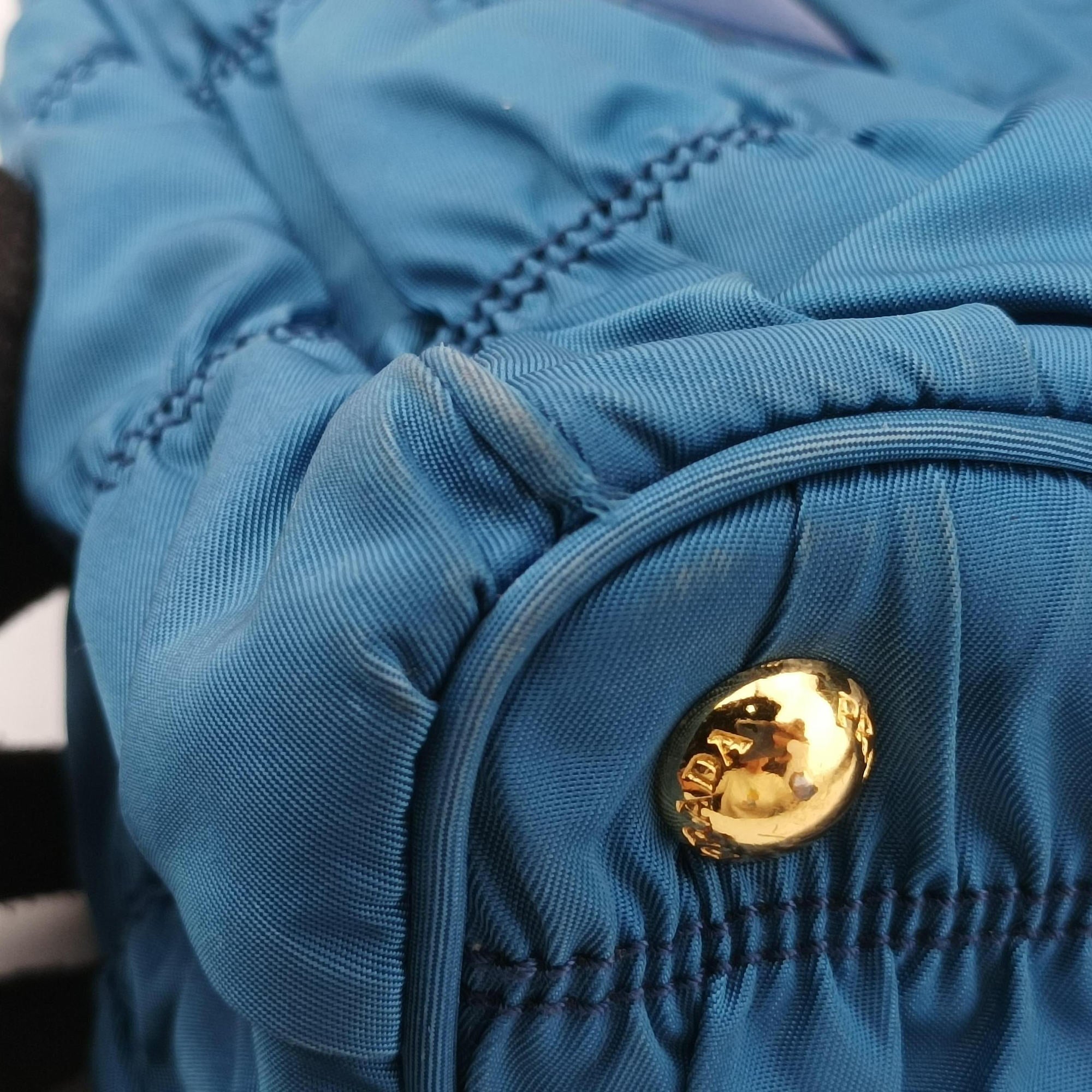Pre-owned Prada Tessuto Gaufre Blue nylon BN2393 shoulderbag | stylenewstar