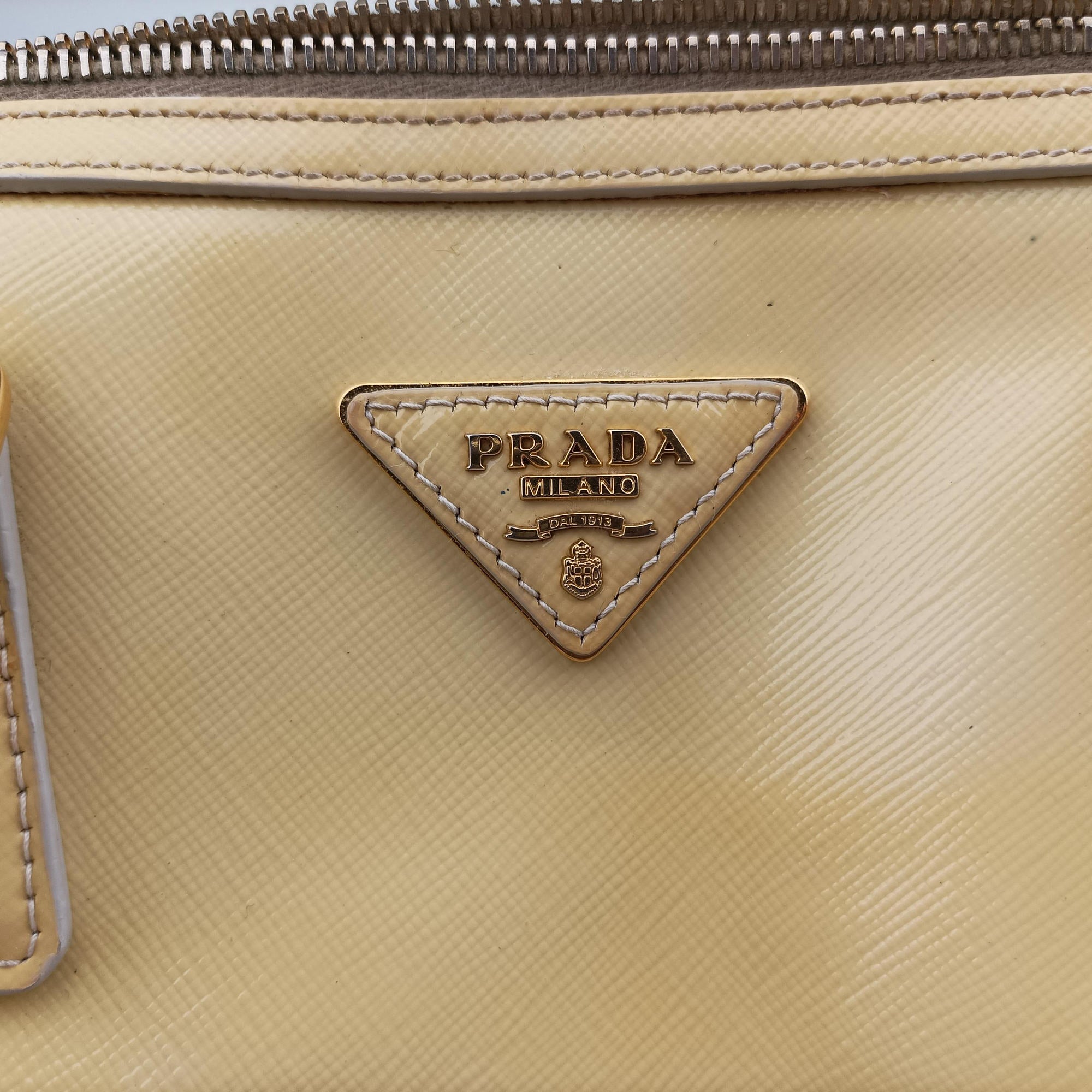 Secondhand Prada Boston Soleil Yellow Saffiano patent BL0831 shoulderbag | stylenewstar